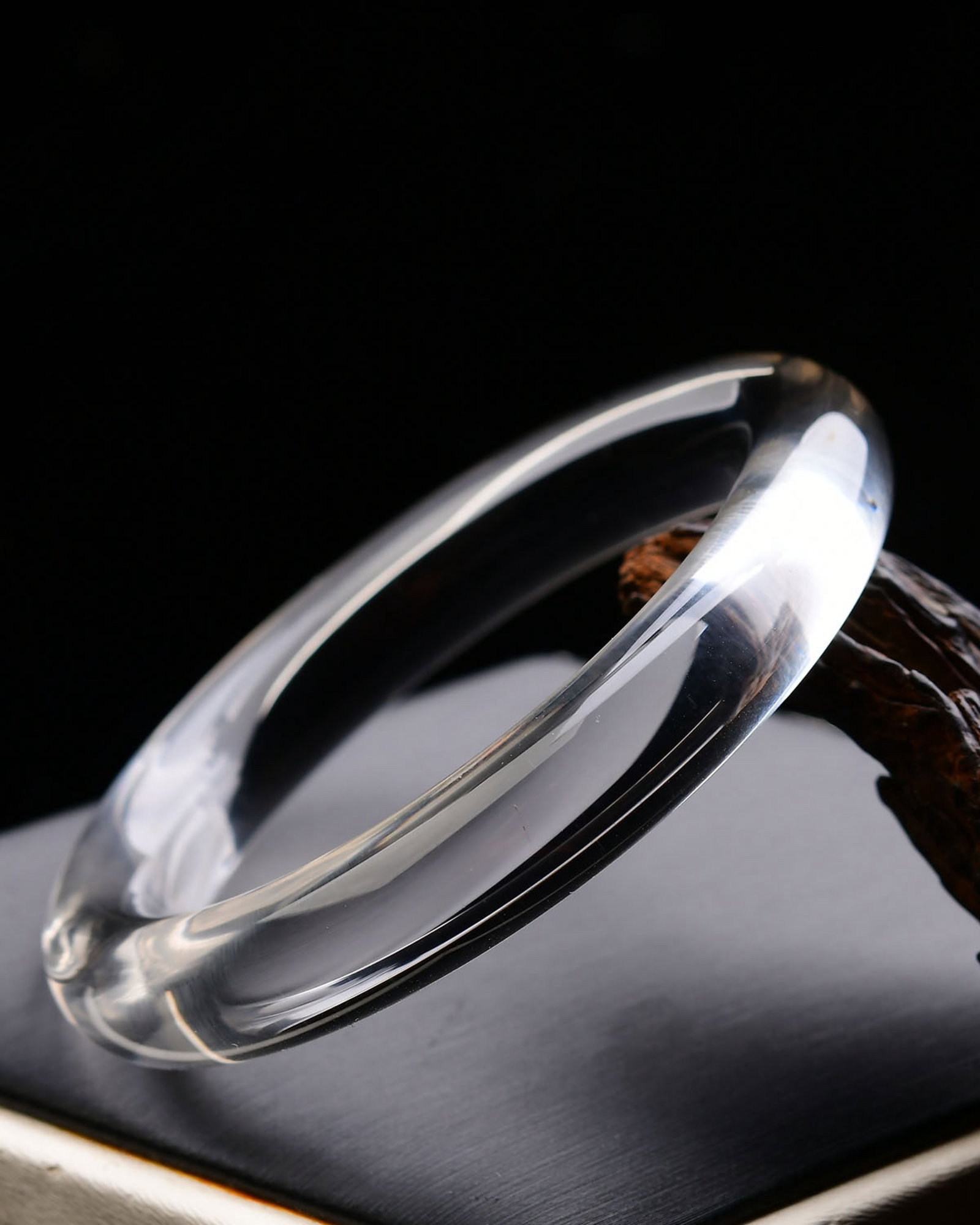 An Exquisite Crystal Bracelets - 5