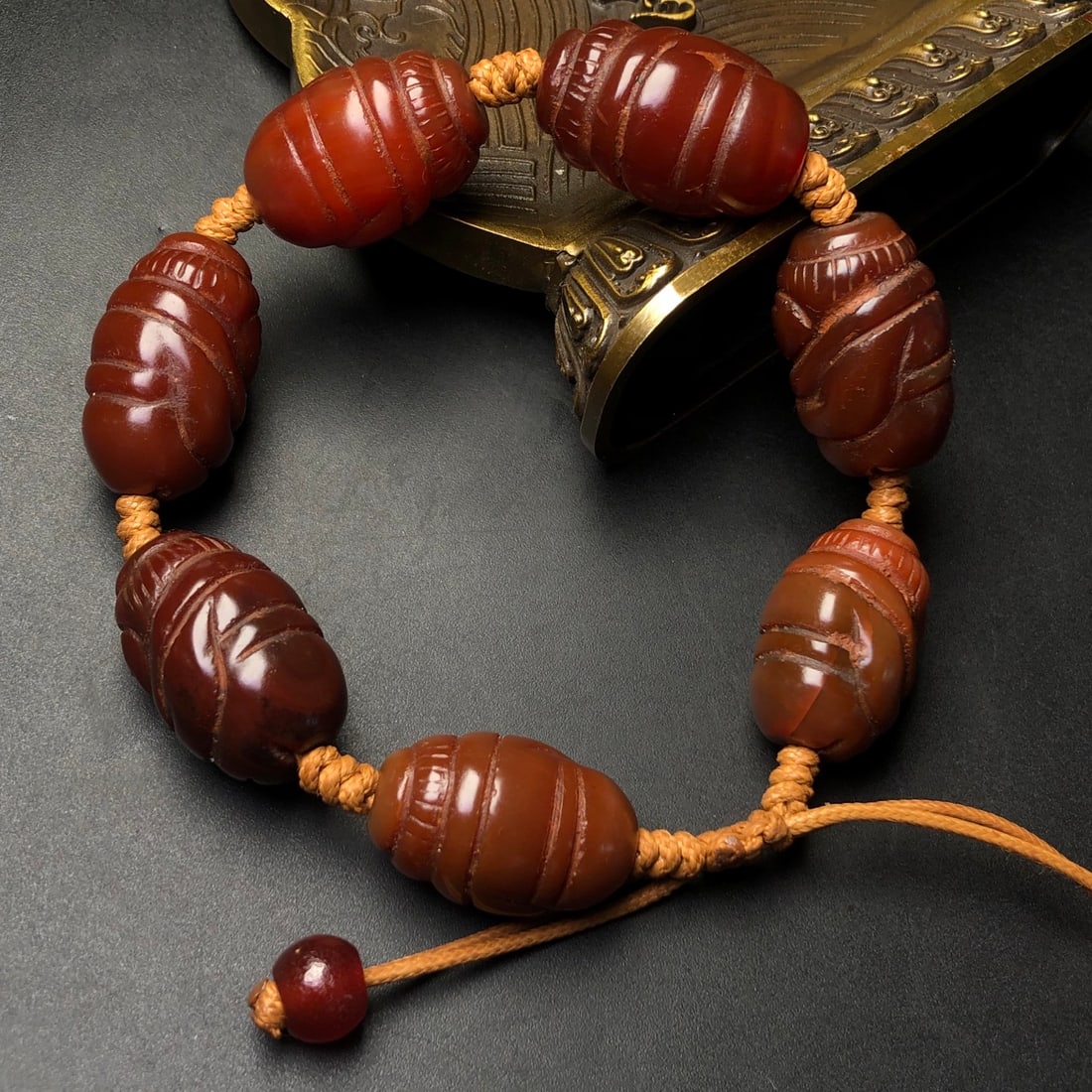 An Exquisite Dzi Bead Bracelets - 5