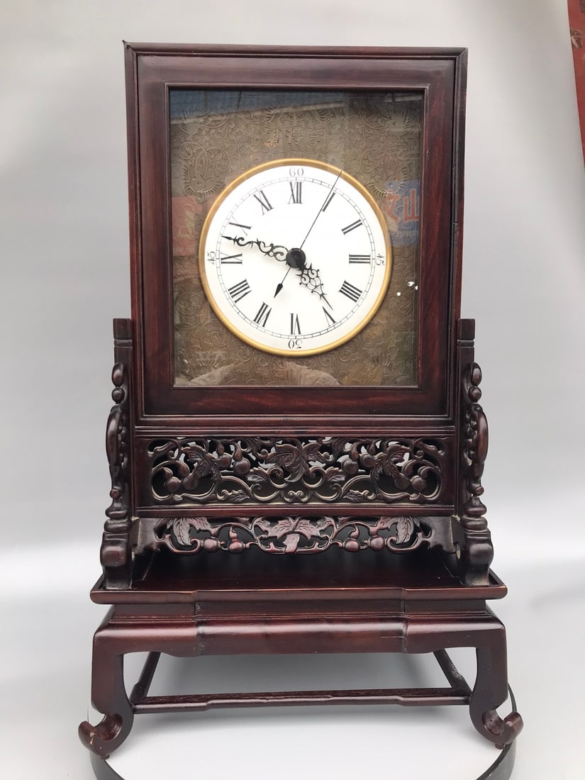 A Exquisite Rosewood Pendulum Clock: A Exquisite Rosewood Pendulum Clock,Modern Time of China,Size:25.2inx15inx11.4in 红木摆钟,近现代