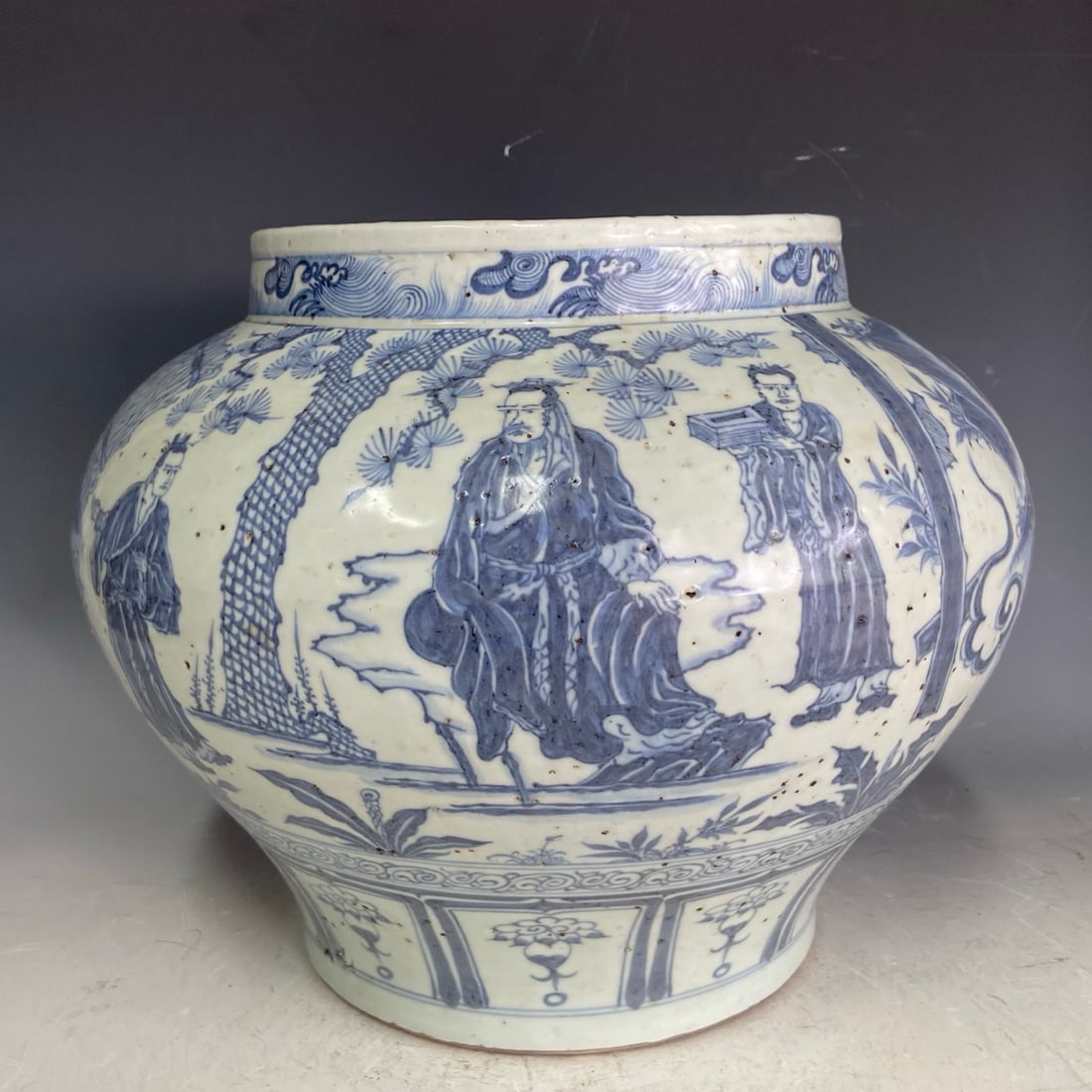 A Exquisite Blue and White Character and Story Pattern Jar: A Exquisite Blue and White Character and Story Pattern Jar,Yuan Dynasty, China,Size:10.8inx8.3in 中国元代,青花人物故事纹罐