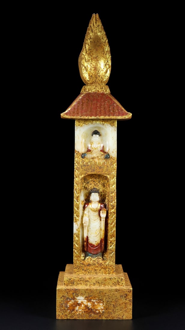 A Exquisite Hotan Jade Pagoda: A Exquisite Hotan Jade Pagoda,Qing Dynasty, China,Size:3.9inx3.9inx16.9in,Weight:4336g 和田玉佛像塔,中国清代