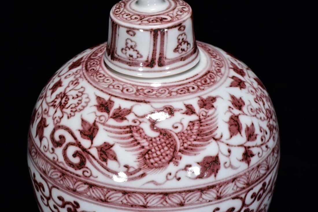 A Exquisite Underglaze-Red Figures pattern Vase - 4
