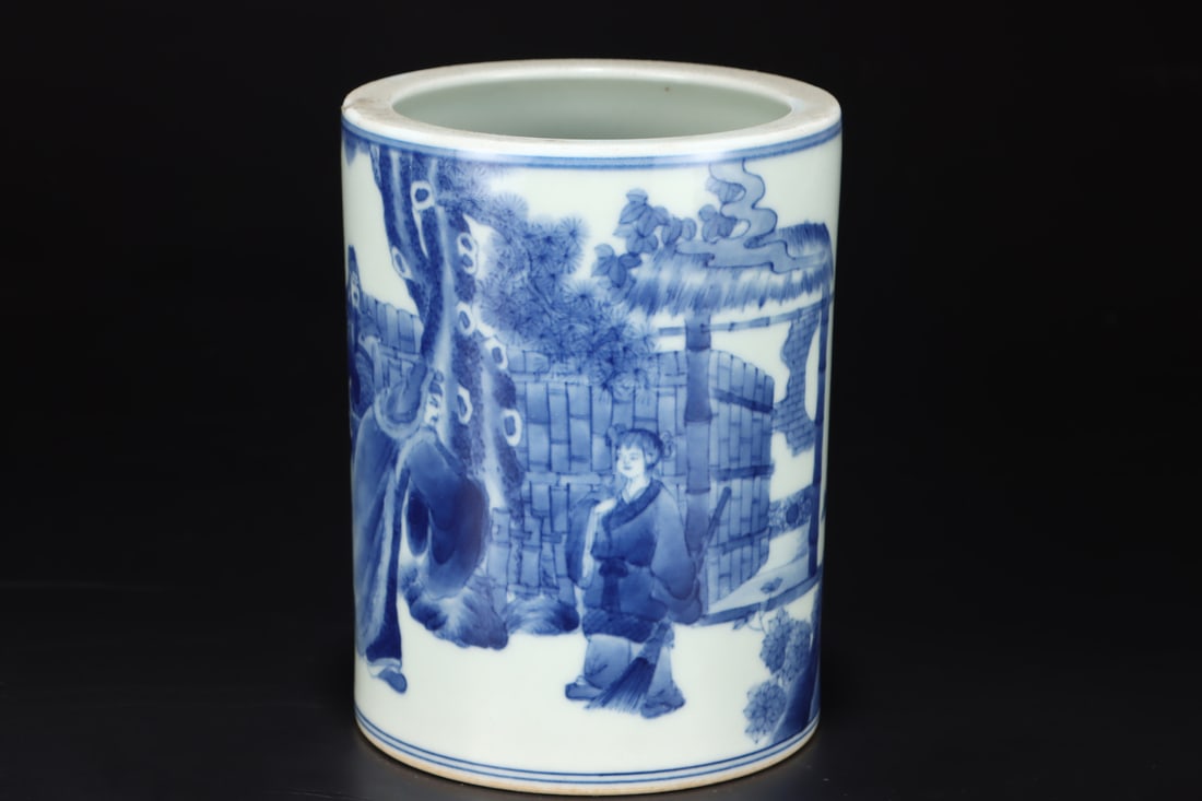 A Exquisite Blue and White Character and Story Pattern Brush Pot: A Exquisite Blue and White Character and Story Pattern Brush Pot,Qing Dynasty, China,Size:3.7inx4.7in 