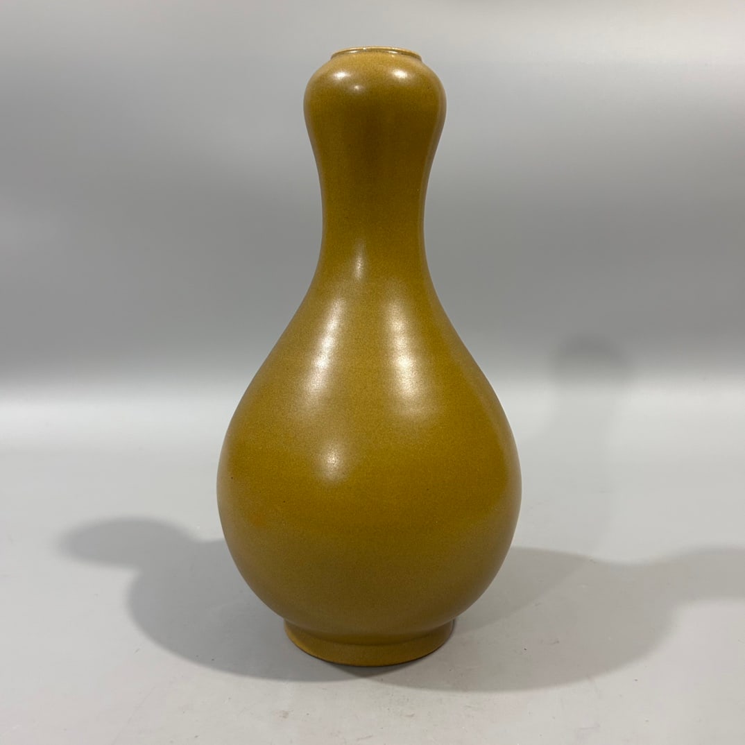 A Exquisite Teadust Glazed Vase (1 of 7)