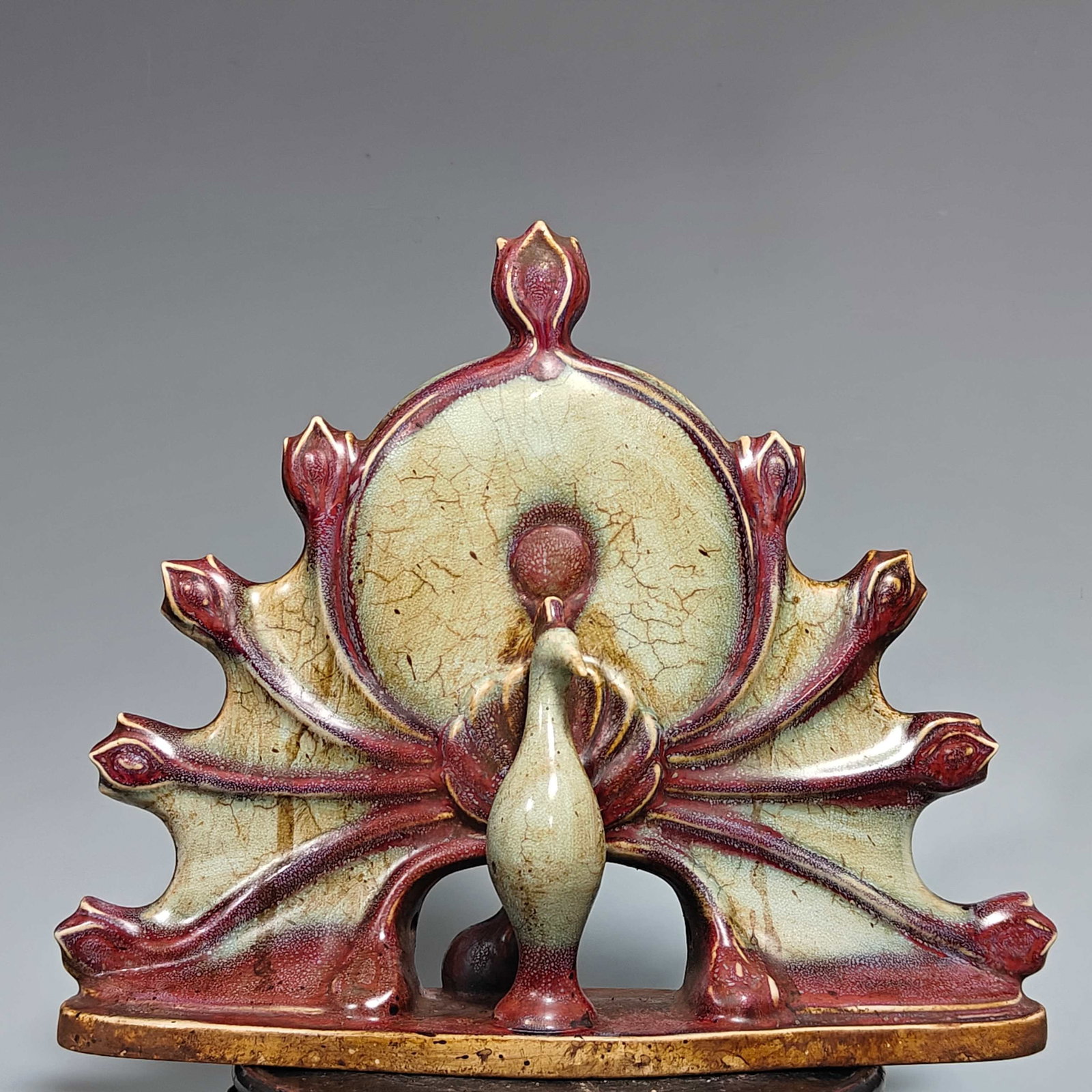 A Exquisite Jun Porcelain Flambe Glazed Painted Gold Peacock Ornament: A Exquisite Jun Porcelain Flambe Glazed Painted Gold Peacock Ornament,Song Dynasty, China,With Mark,Size:11.4inx13in 钧瓷窑变釉描金孔雀摆