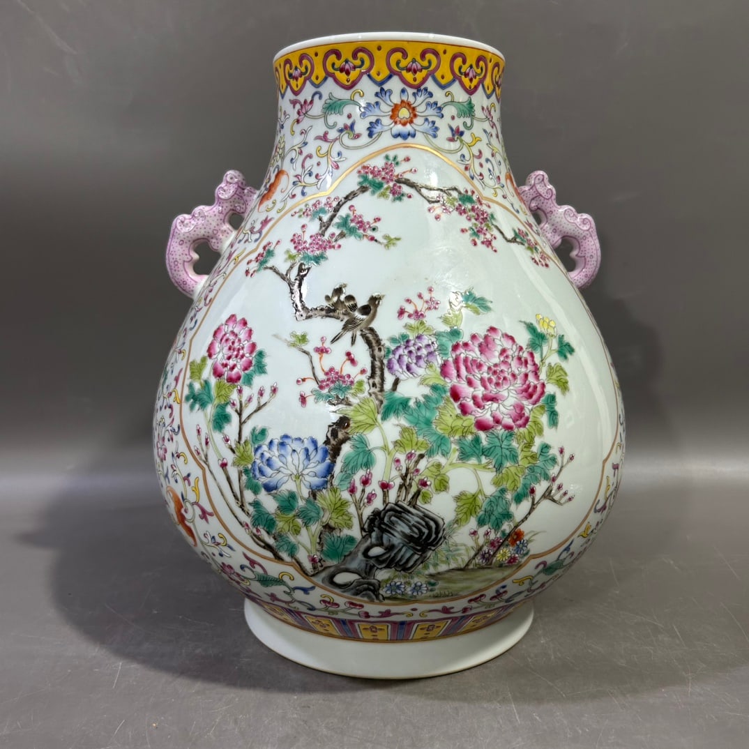 A Exquisite Famille-Rose Flower and Bird Pattern Vase: A Exquisite Famille-Rose Flower and Bird Pattern Vase,Qing Dynasty, China,Qianlong Six-character Mark,Size:7.9inx12.2in 粉彩花鸟纹瓶,中国清代