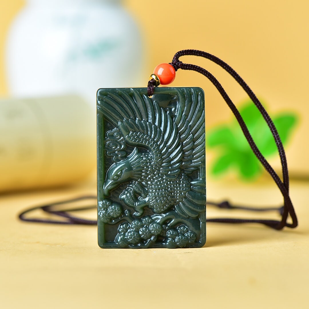An Exquisite Sapphire Eagle Pattern Pendant - 4