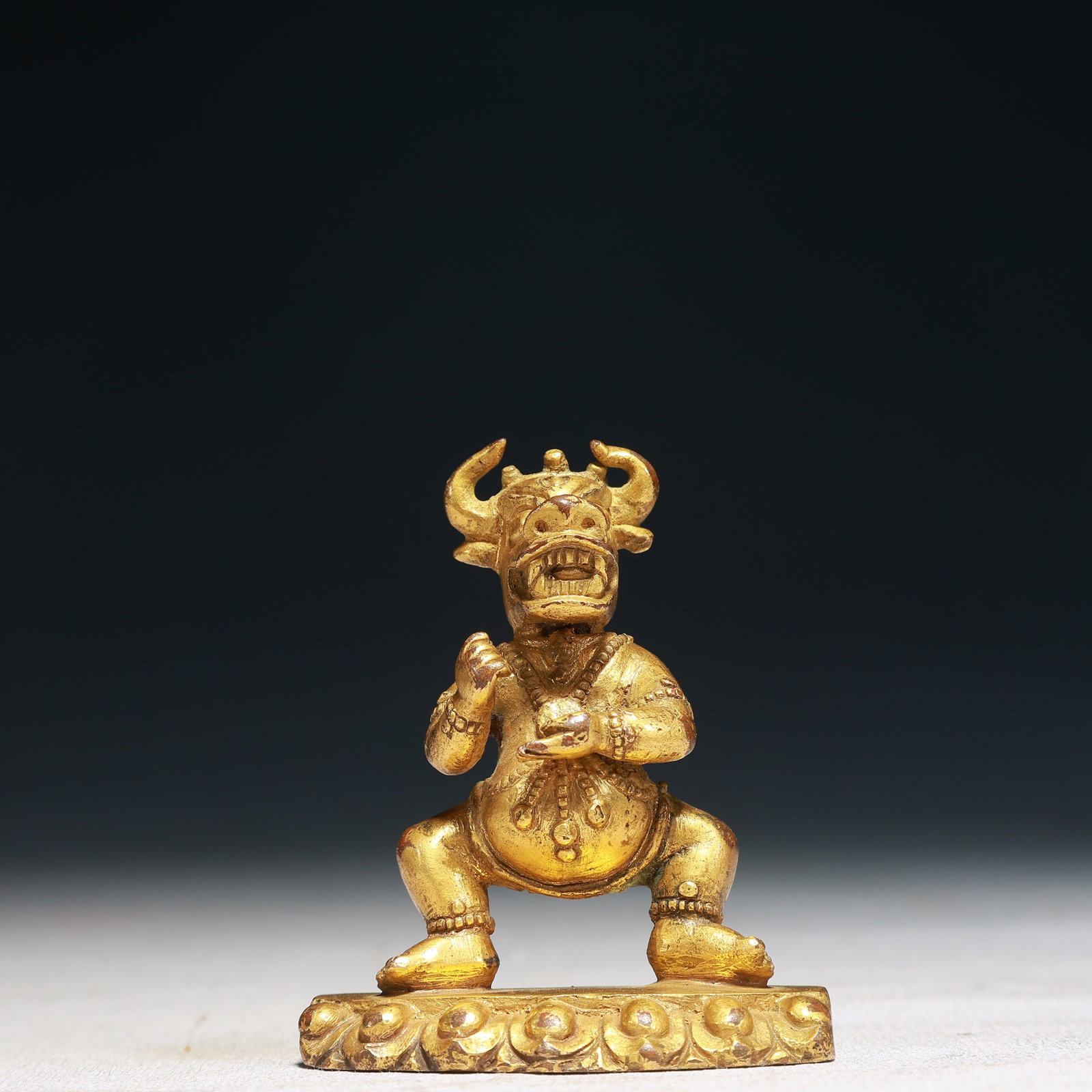 A Solemn Gilt Bronze Statue of Yamantaka: A Solemn Gilt Bronze Statue of Yamantaka,Qing Dynasty,China,Size:2.4inx1inx2.8in,Weight:150g 铜鎏金大威德金刚像,中国清代