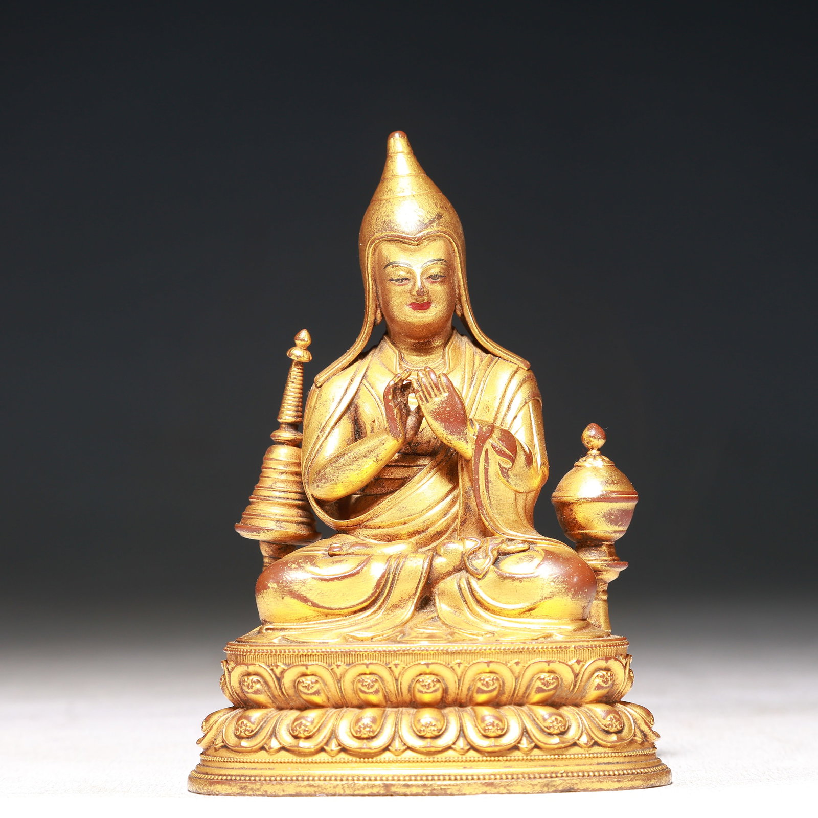 A Solemn Gilt Silver Statue of Tsongkhapa: A Solemn Gilt Silver Statue of Tsongkhapa,Qing Dynasty,China,Size:2.8inx2inx3.9in,Weight:200g 纯银鎏金宗喀巴像,中国清代