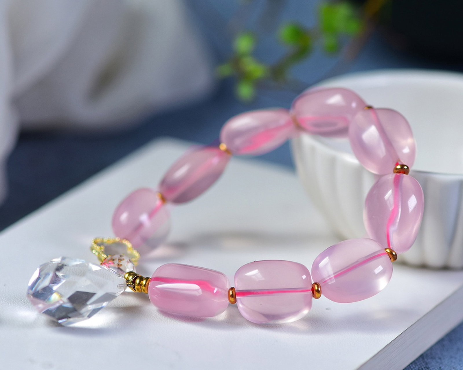 An Exquisite Crystal Bracelets - 2