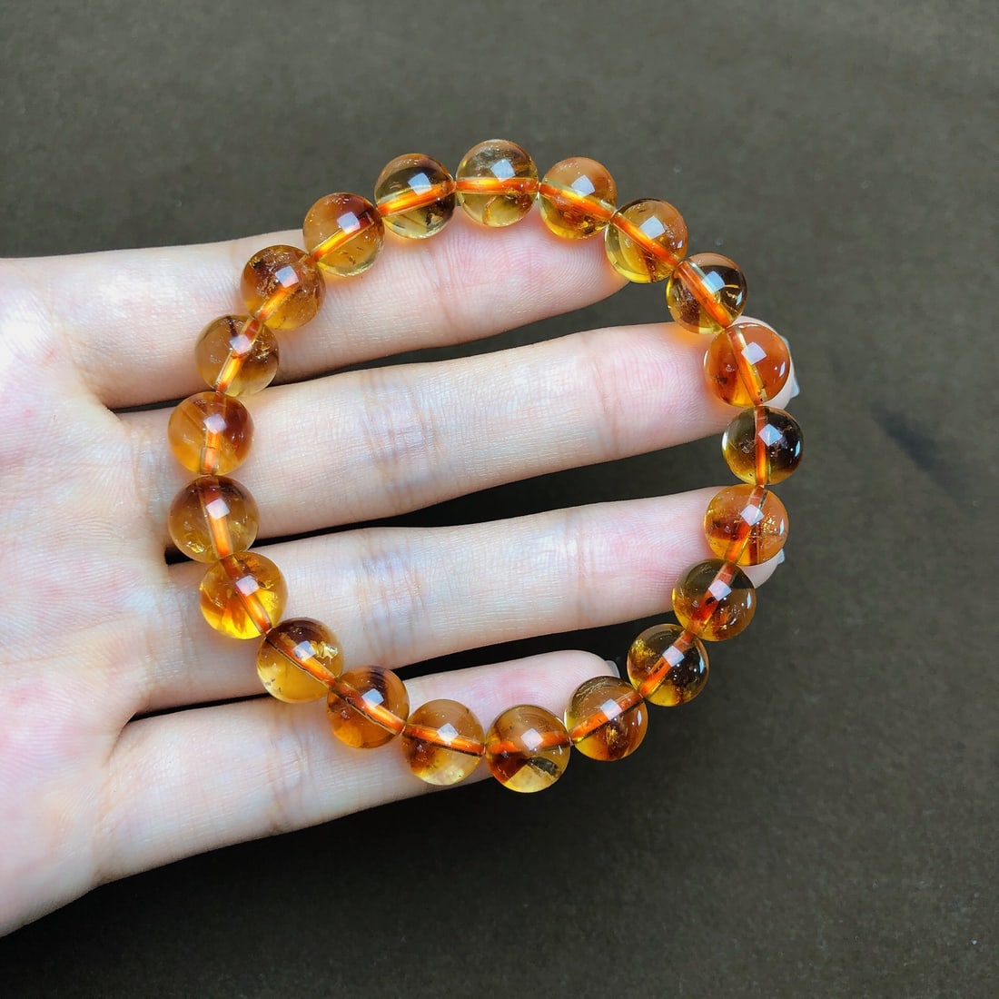 An Exquisite Crystal Bracelets: An Exquisite Crystal Bracelets,Size:9mm,Weight:22.1g 水晶手串