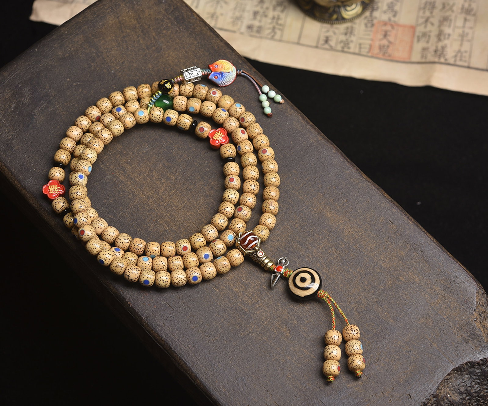 An Exquisite Bodhi Seeds Necklace: An Exquisite Bodhi Seeds Necklace,Size:7mmx8mm,Weight:62g 菩提项链