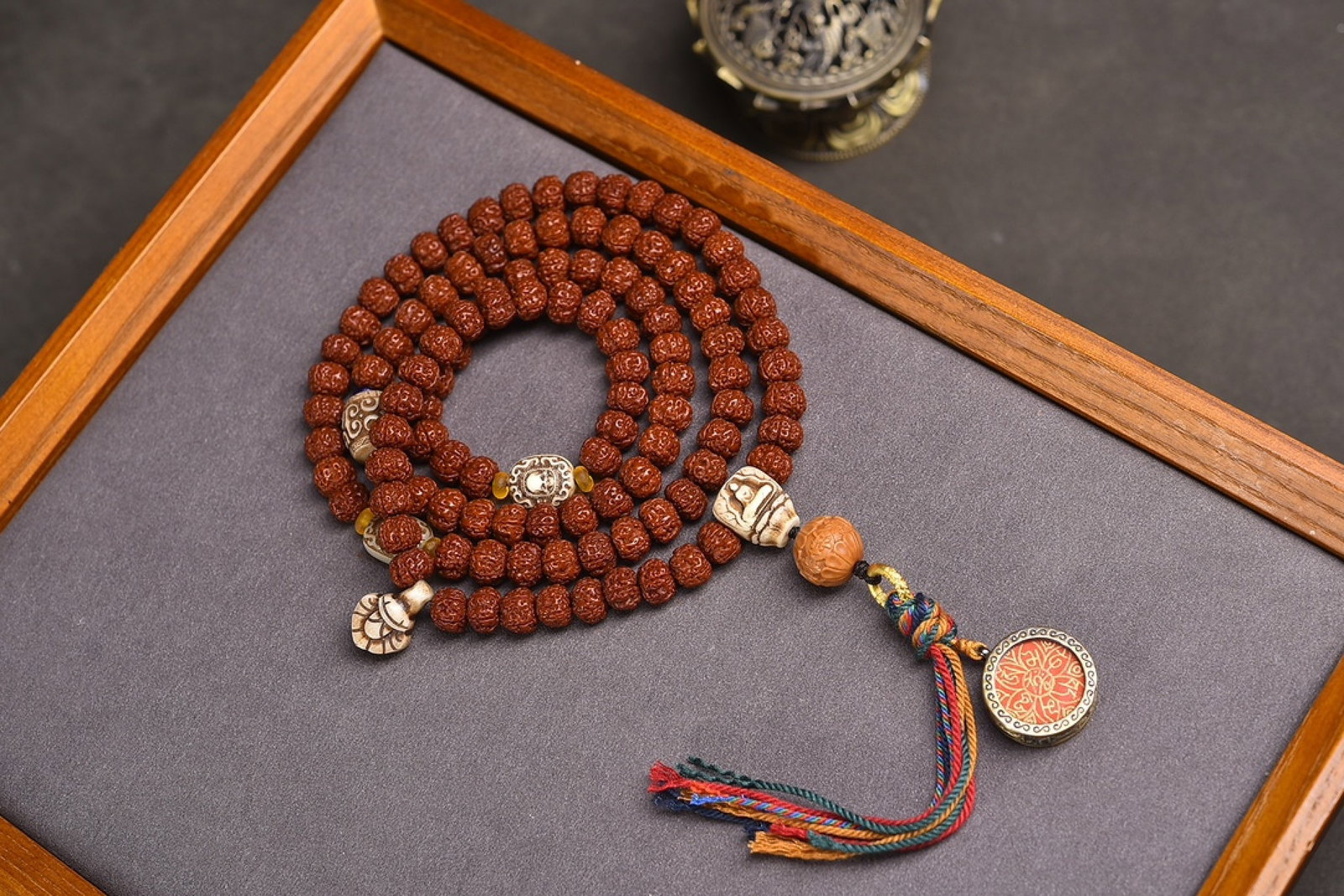 An Exquisite Bodhi Seeds Bracelets: An Exquisite Bodhi Seeds Bracelets,Size:9mm,Weight:72.3g 菩提手串