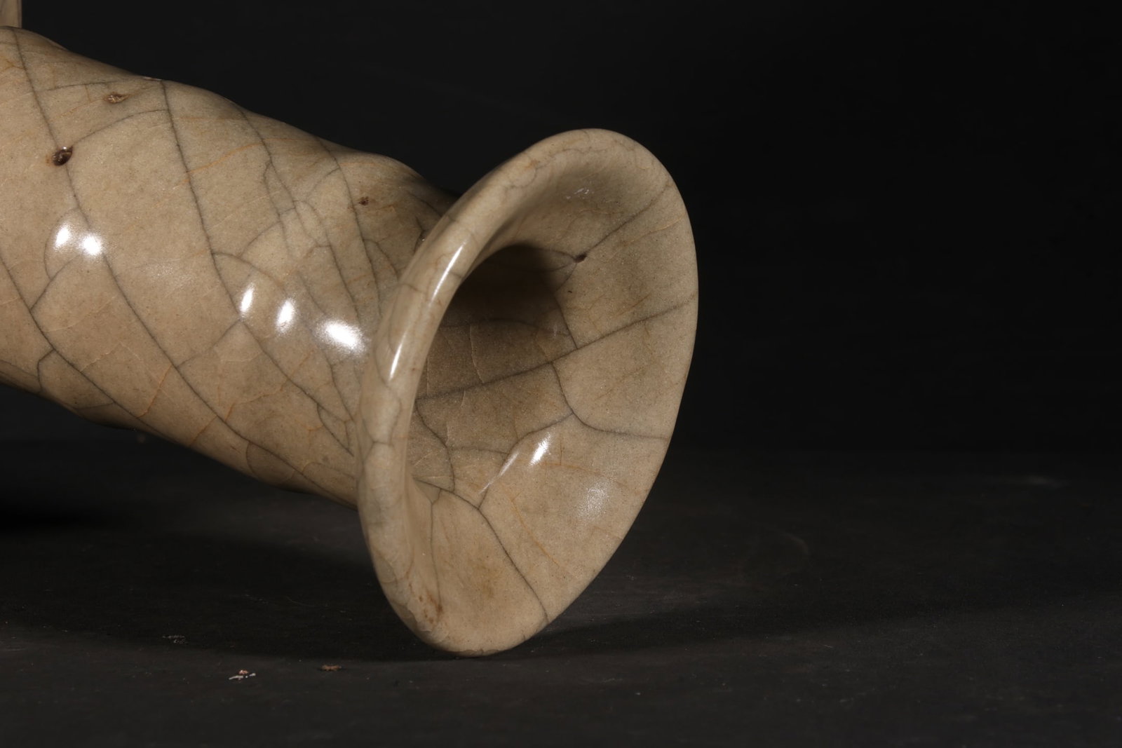 A Exquisite Ge Yao Yellow Glazed String Pattern Vase - 7