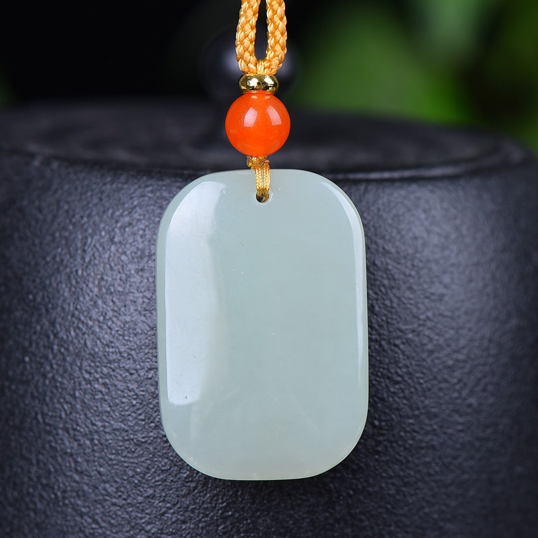 A Exquisite Hotan Jade Pendant: A Exquisite Hotan Jade Pendant,Size:0.8inx1.2in 和田玉平安无事牌