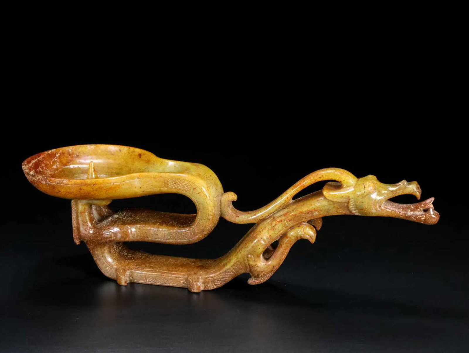 An Exquisite White Jade Dragon Pattern Candlestick - 6