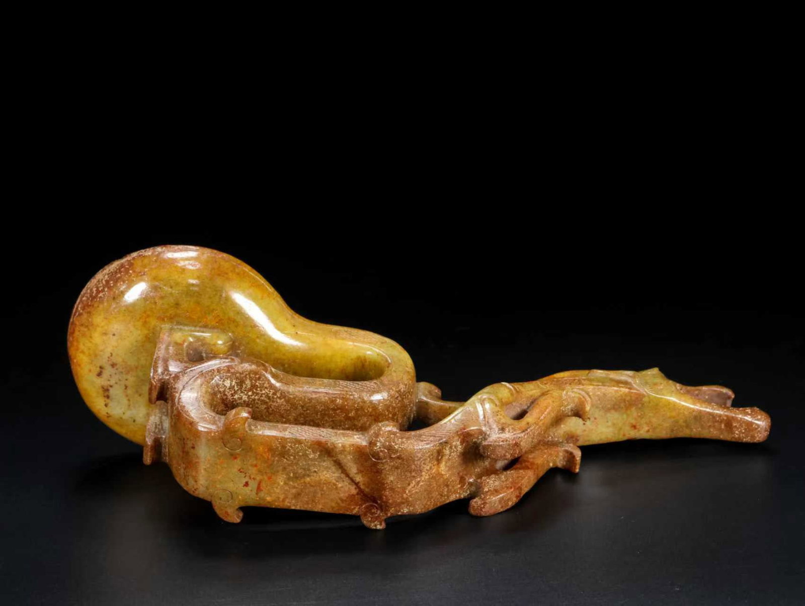 An Exquisite White Jade Dragon Pattern Candlestick - 9
