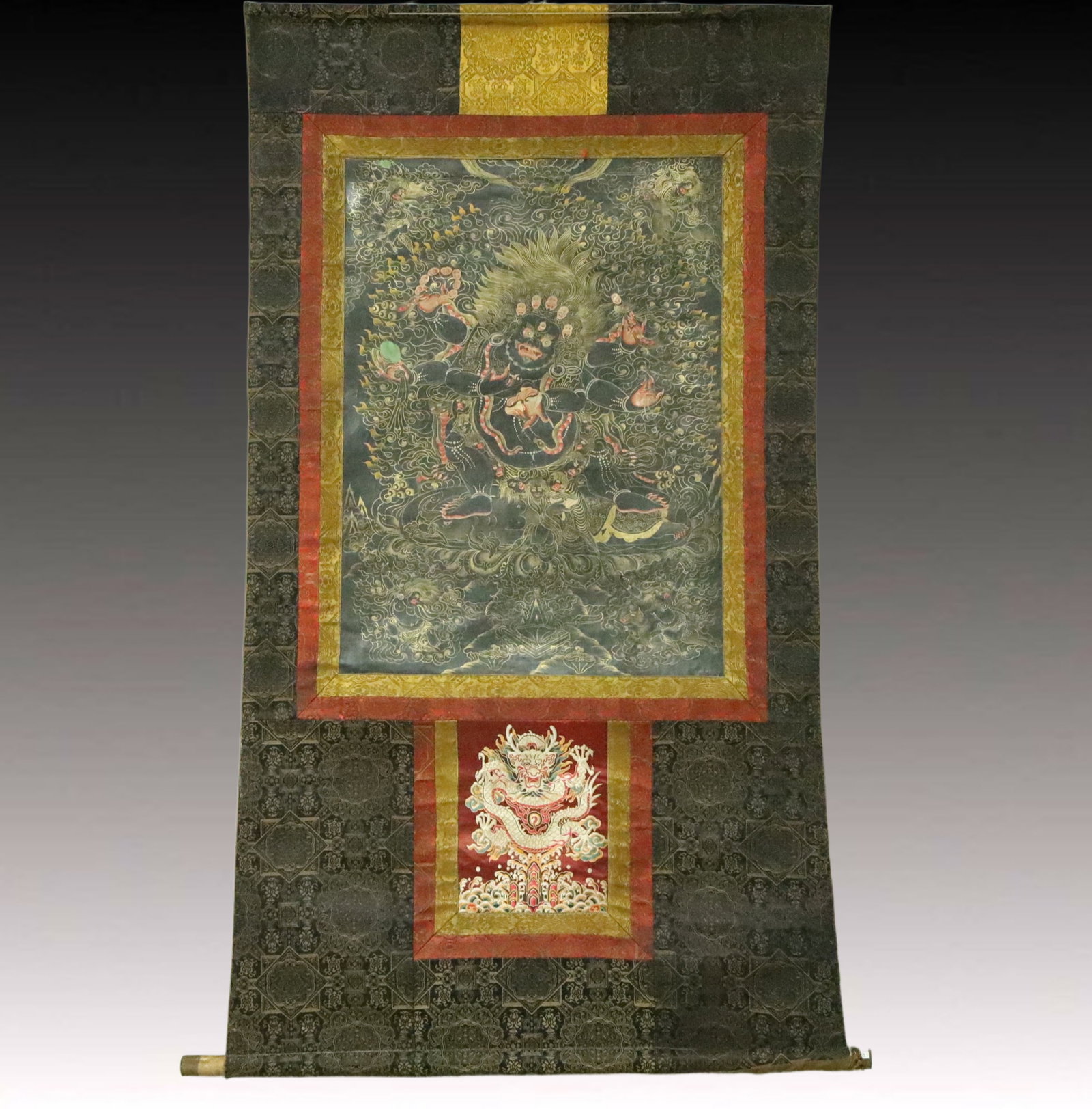 A Rare Brocade Painted Color Statue of Vajra Tangka: A Rare Brocade Painted Color Statue of Vajra Tangka,Qing Dynasty, China,Size:35inx61.8in 织锦彩绘金刚像唐卡,中国清代