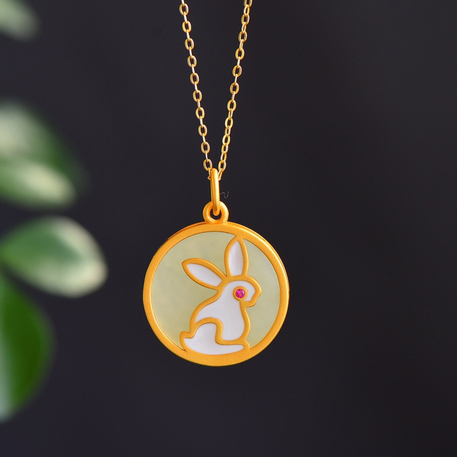 An Exquisite Sterling Silver-Gold Plated Inlaid White Jade Pendant: An Exquisite Sterling Silver-Gold Plated Inlaid White Jade Pendant 纯银镀金镶白玉吊坠
