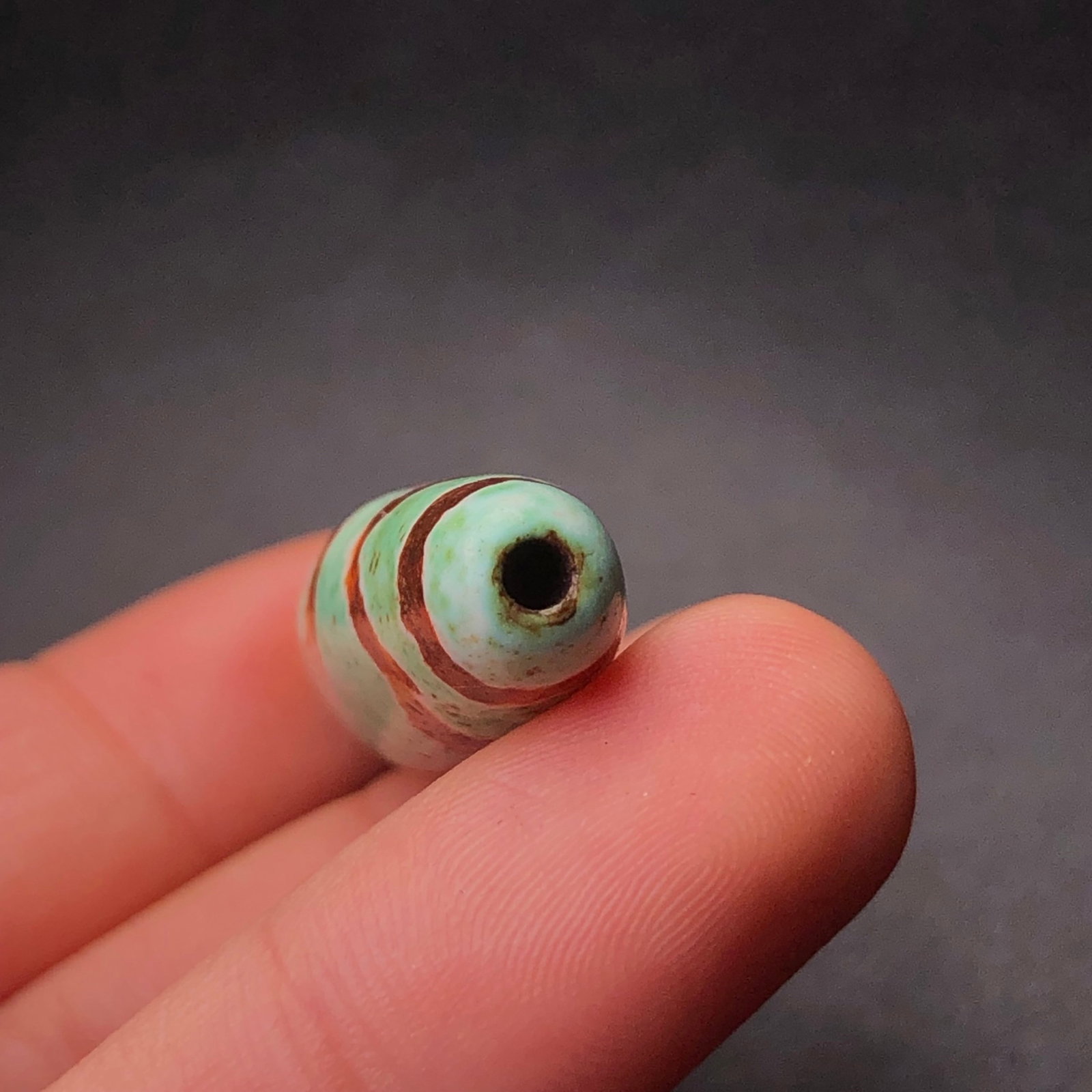 An Exquisite Dzi Bead Pendant - 9