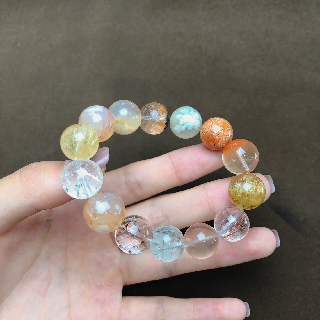 An Exquisite Crystal Bracelets - 4