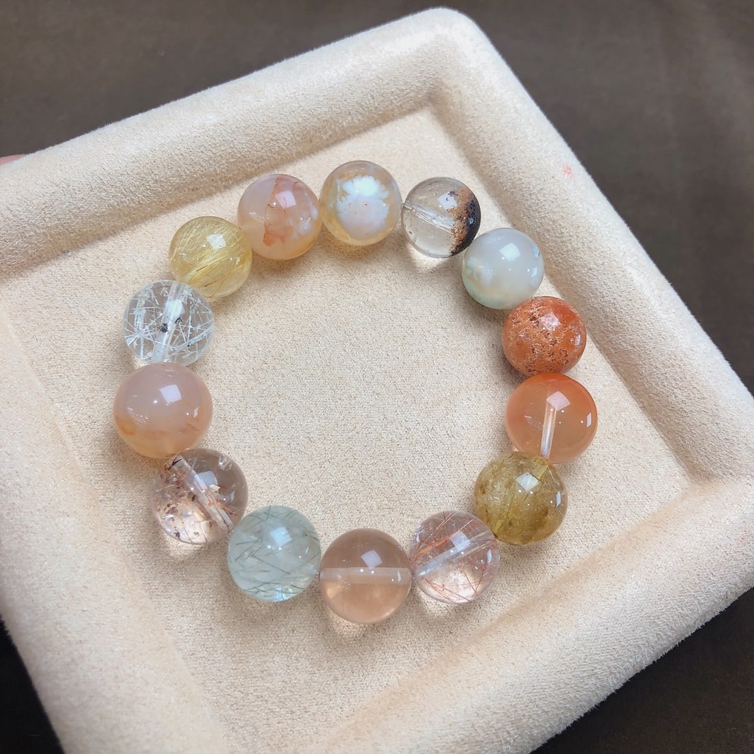 An Exquisite Crystal Bracelets - 7