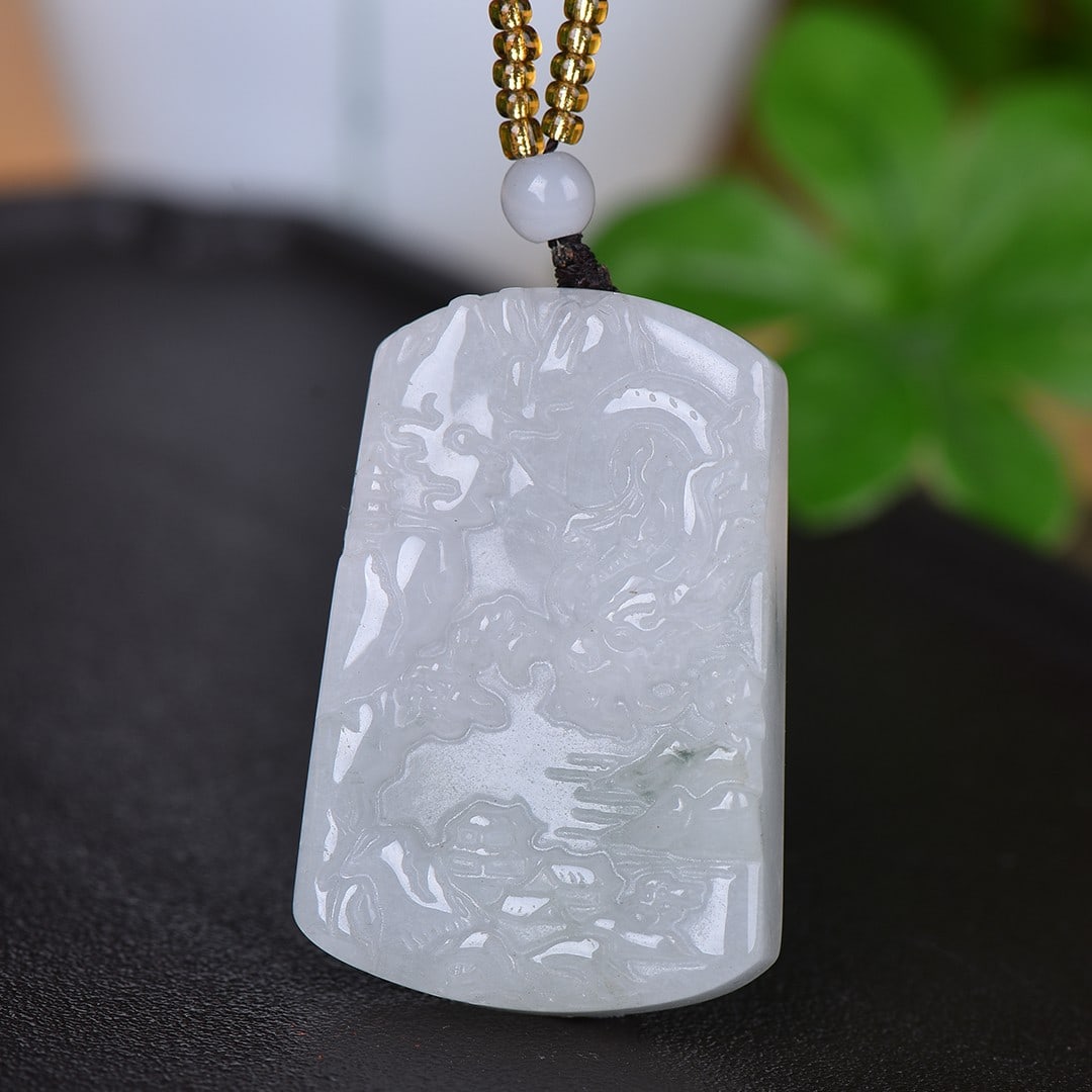 An Exquisite White Jade Landscape Pattern Pendant: An Exquisite White Jade Landscape Pattern Pendant,Size:32mmx48mm 寓意:山水意境优美 白玉山水纹挂件