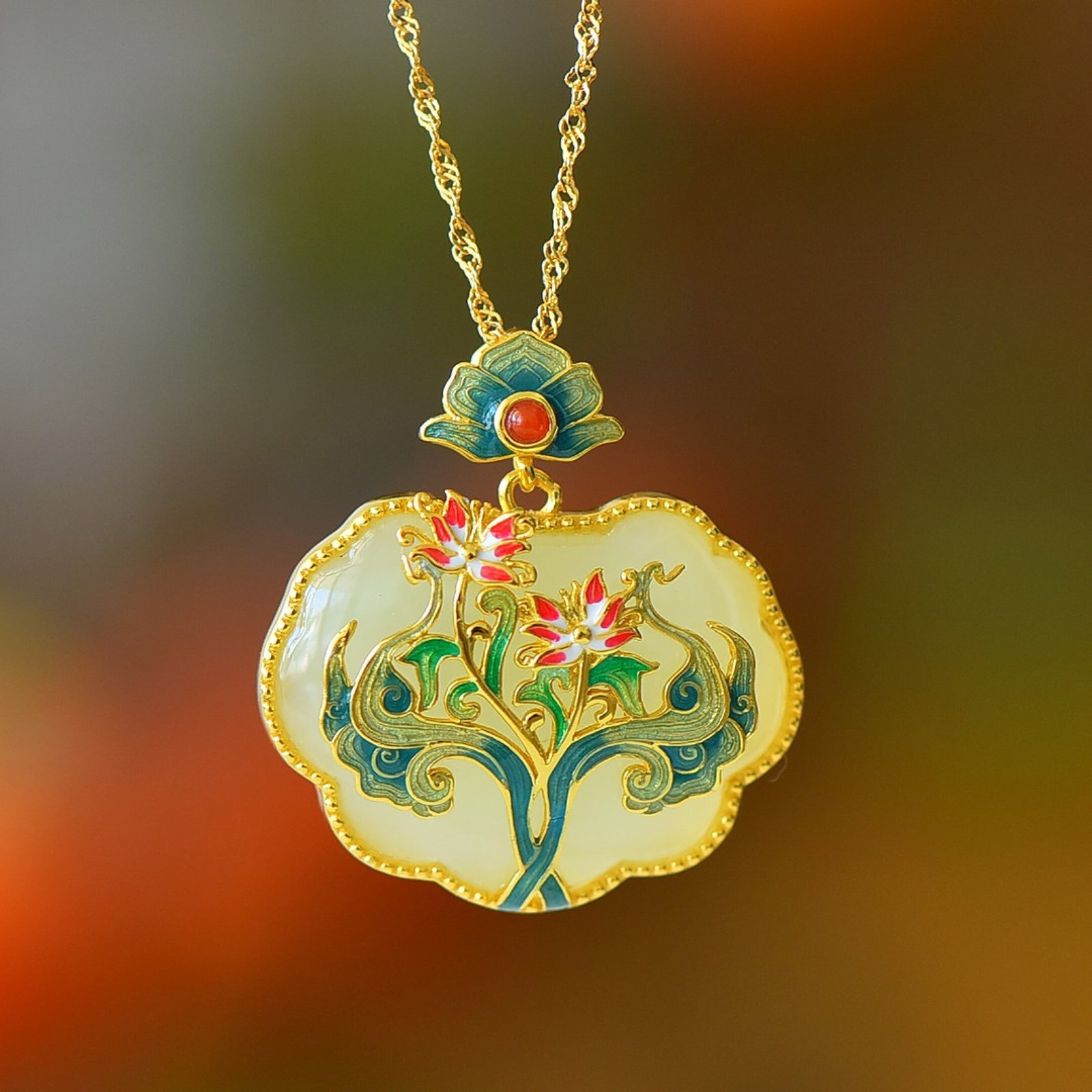 An Exquisite Sterling Silver-Gold Plated Inlaid White Jade Enamel Pendant: An Exquisite Sterling Silver-Gold Plated Inlaid White Jade Enamel Pendant 纯银镀金镶白玉珐琅吊坠