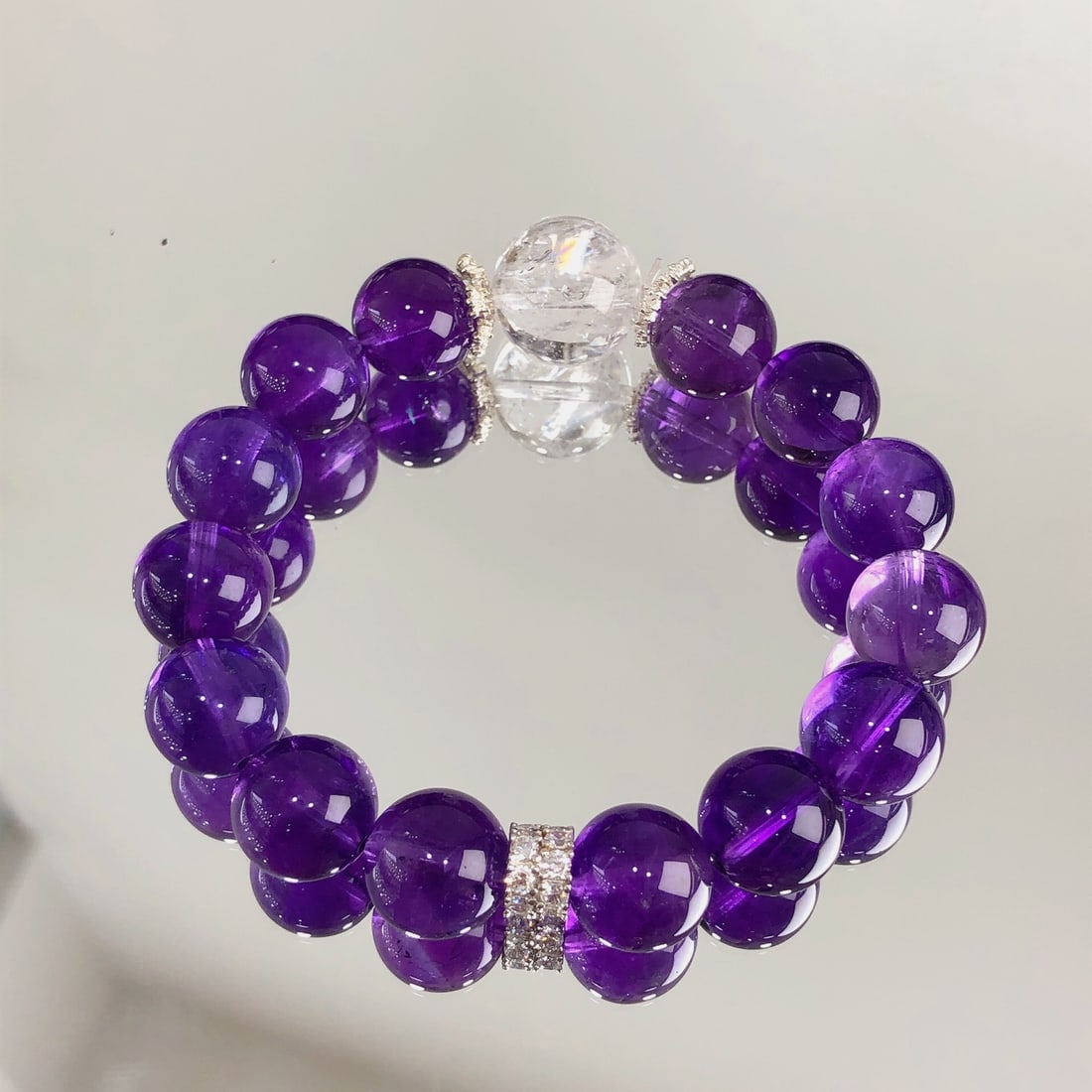 An Exquisite Crystal Bracelets - 9