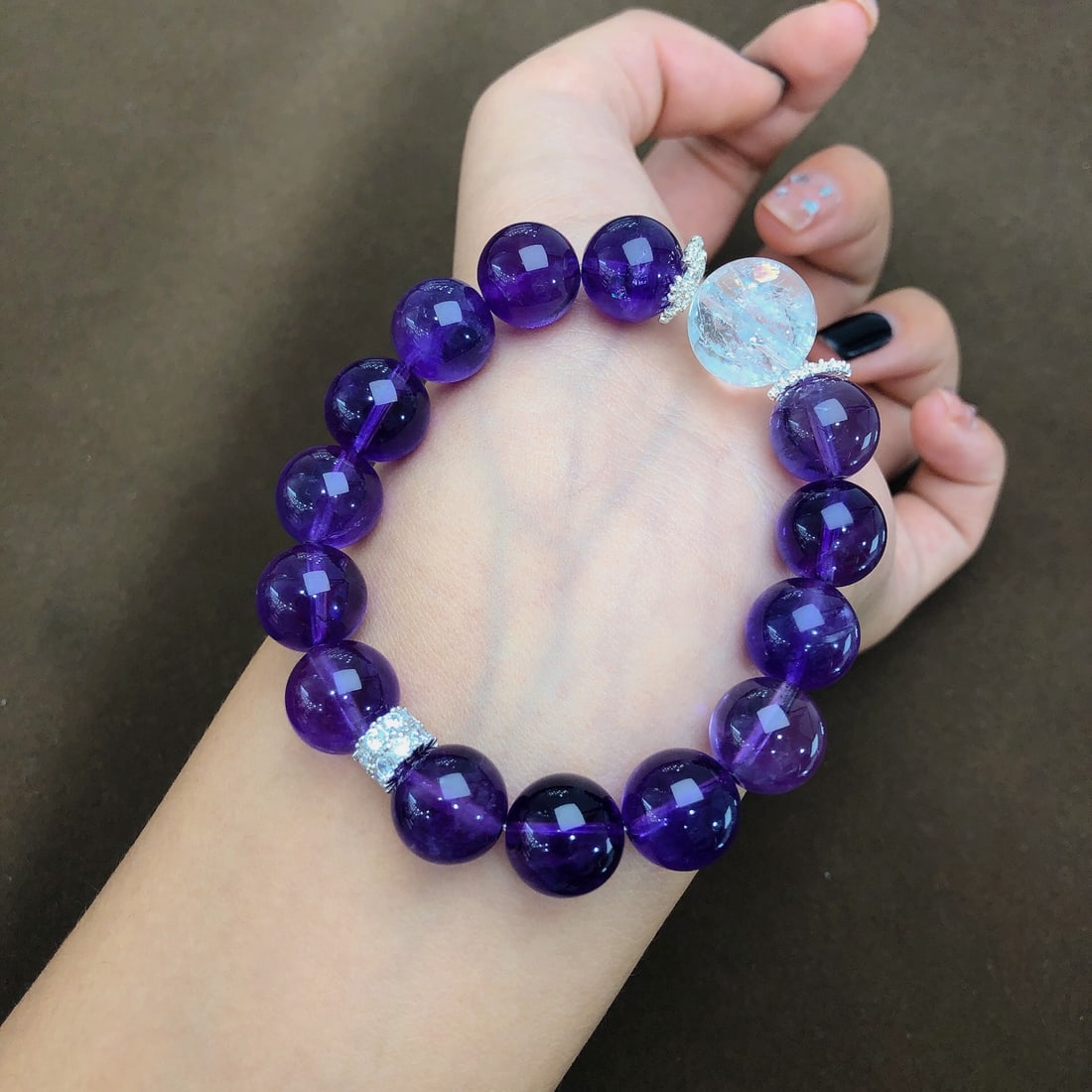 An Exquisite Crystal Bracelets - 2