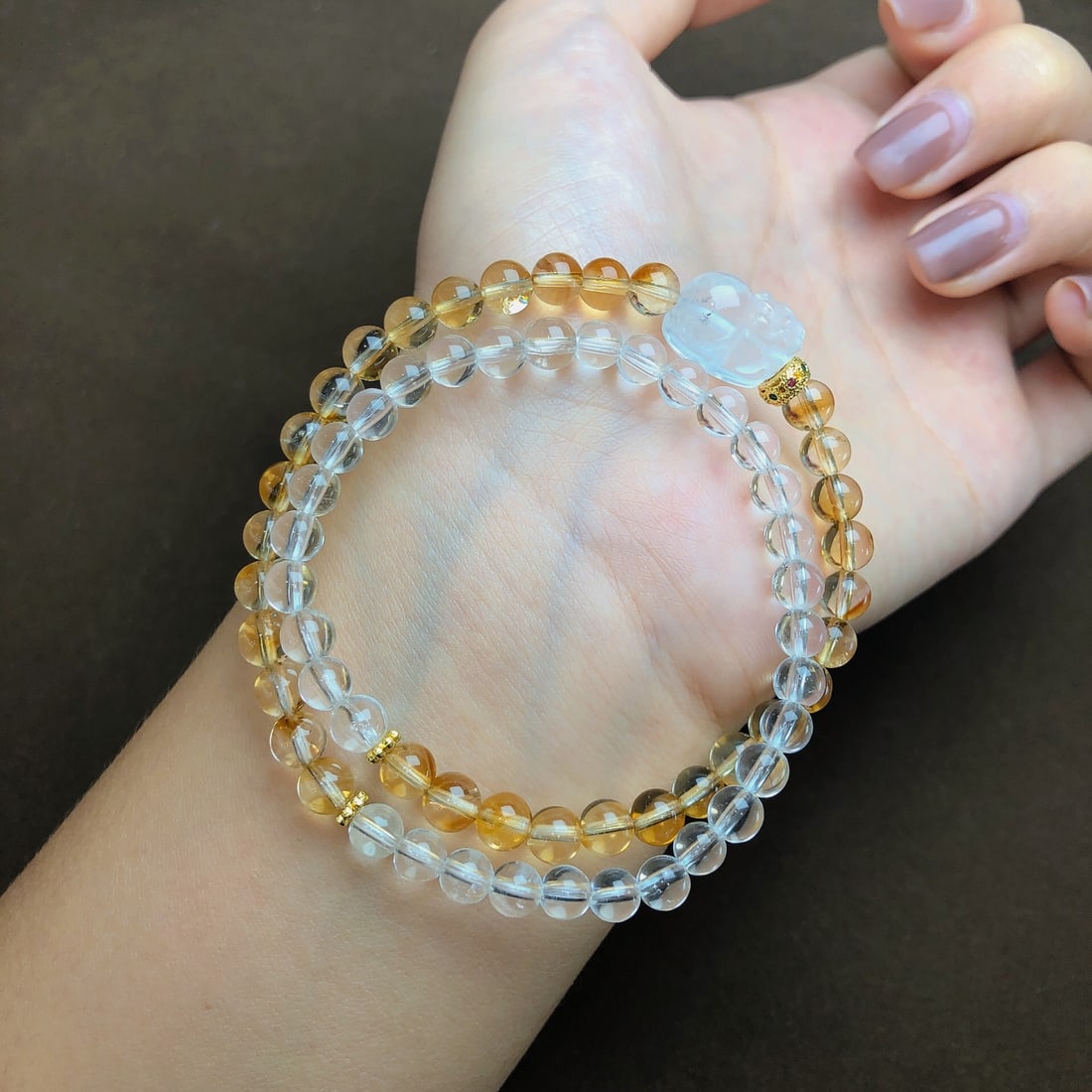 An Exquisite Crystal Bracelets - 2