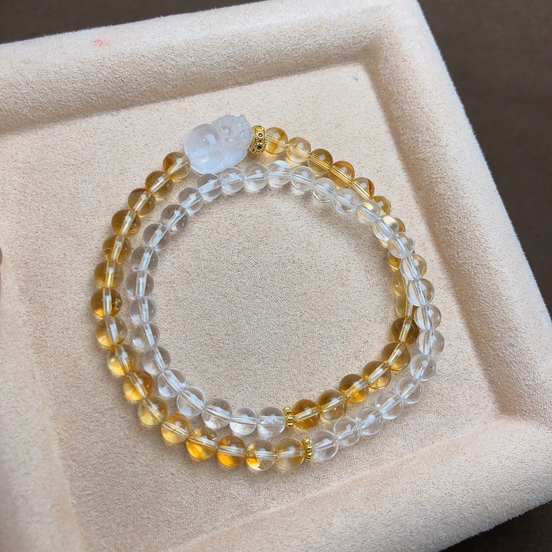 An Exquisite Crystal Bracelets - 7