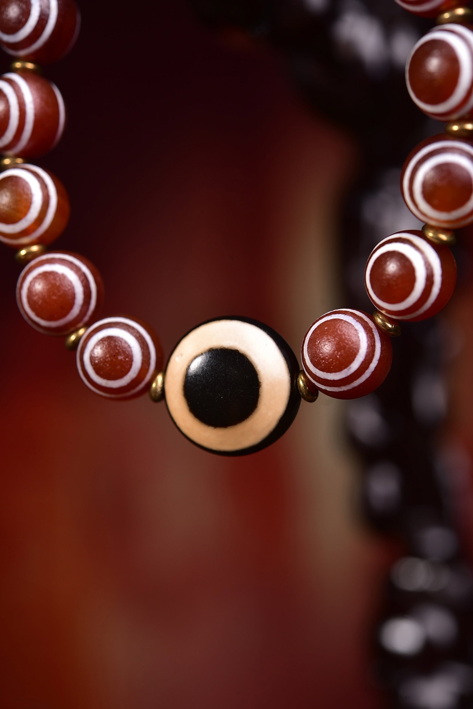 An Exquisite Dzi Bead Bracelets - 2