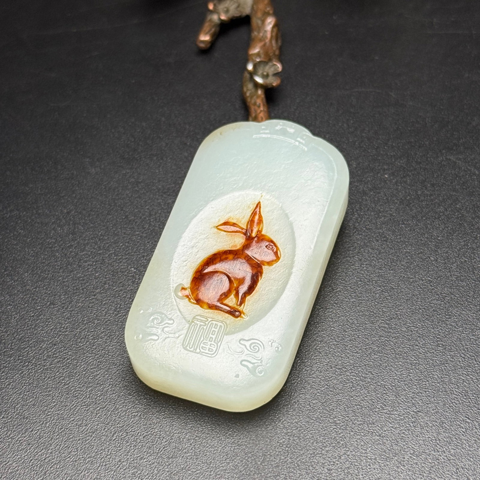An Exquisite White Jade Rabbit Pattern Pendant - 7