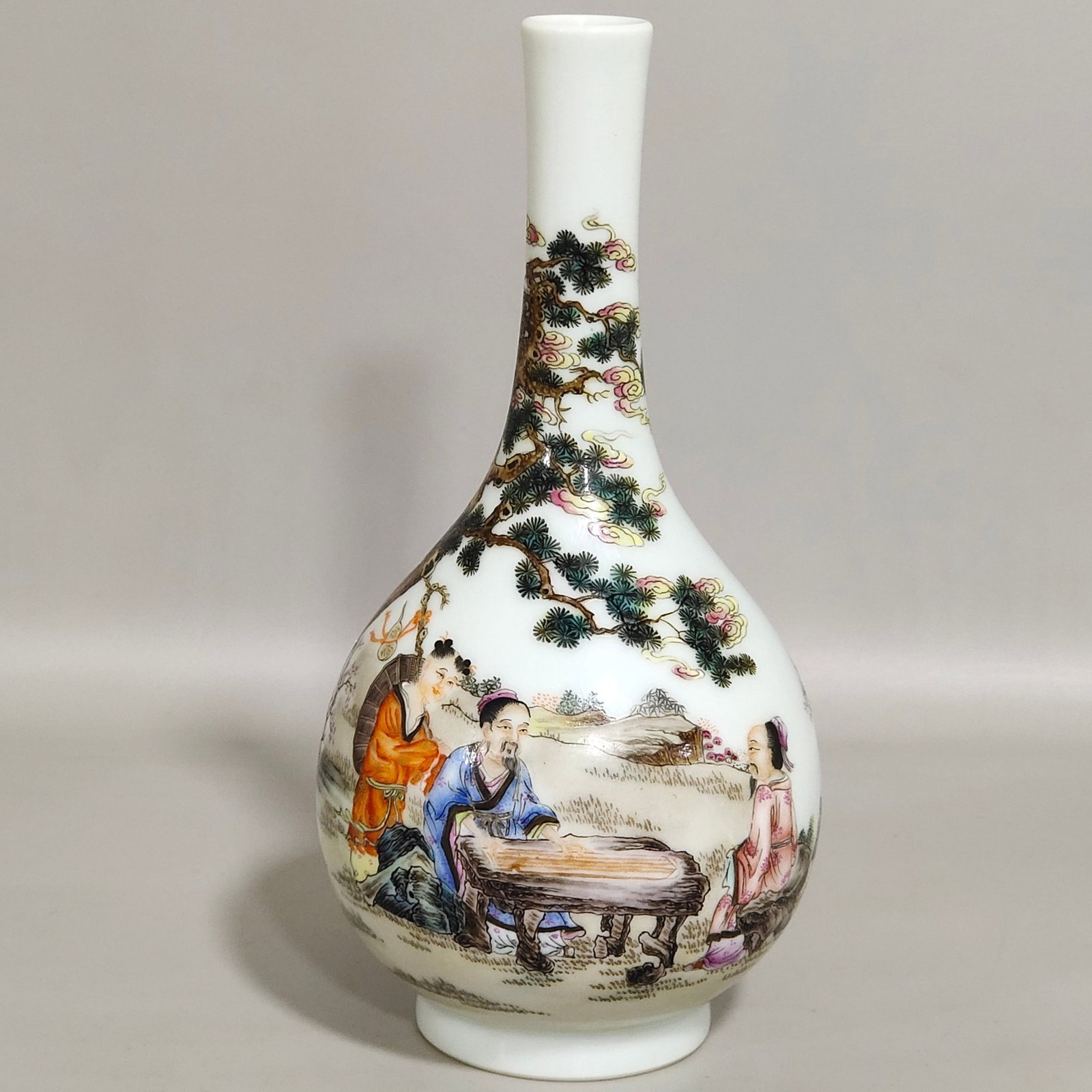 An Exquisite Famille-Rose Character and Story Pattern Vase: An Exquisite Famille-Rose Character and Story Pattern Vase,Qing Dynasty,China,Yongzheng Six-character Mark,Size:6.3inx3.1in 粉彩人物故事纹瓶,中