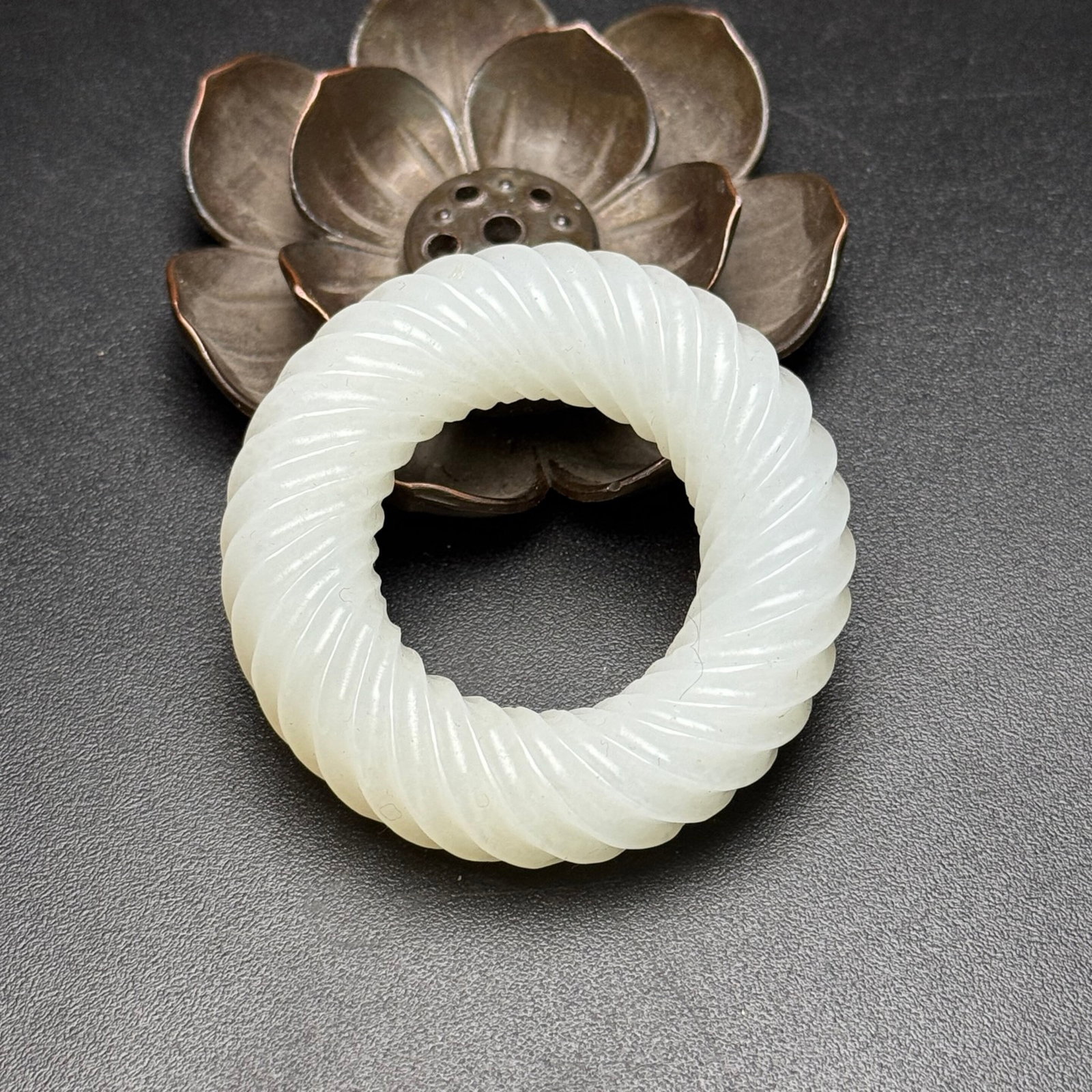 An Exquisite White Jade Pendant (1 of 7)