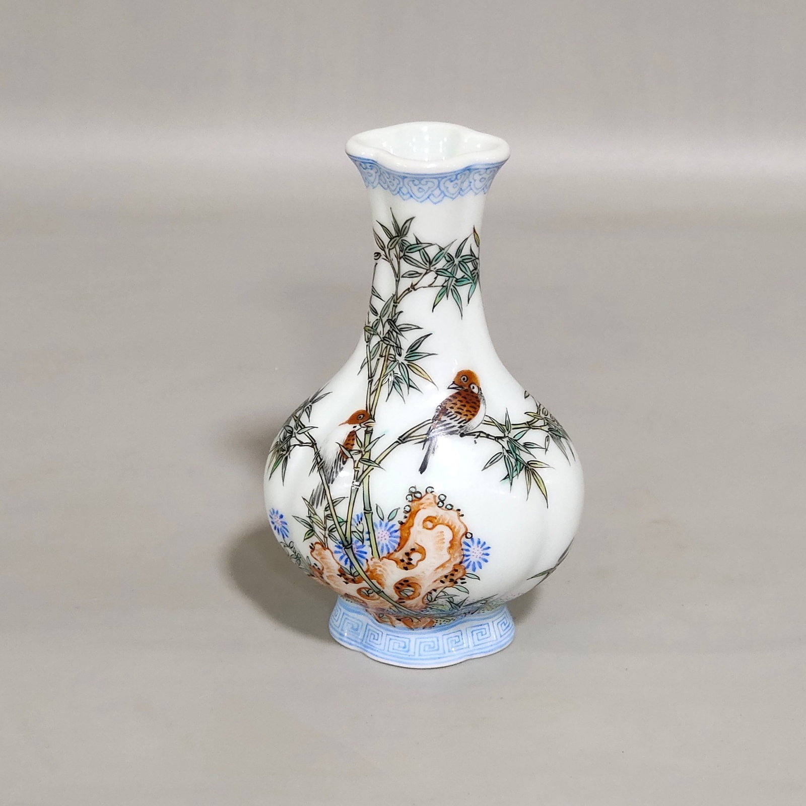 An Exquisite Enamel Bamboo and Bird Pattern Vase,With Poem: An Exquisite Enamel Bamboo and Bird Pattern Vase,With Poem,Qing Dynasty,China,Qianlong Four-character Mark,Size:3.5inx2.2in 珐琅彩竹鸟纹瓶,带诗
