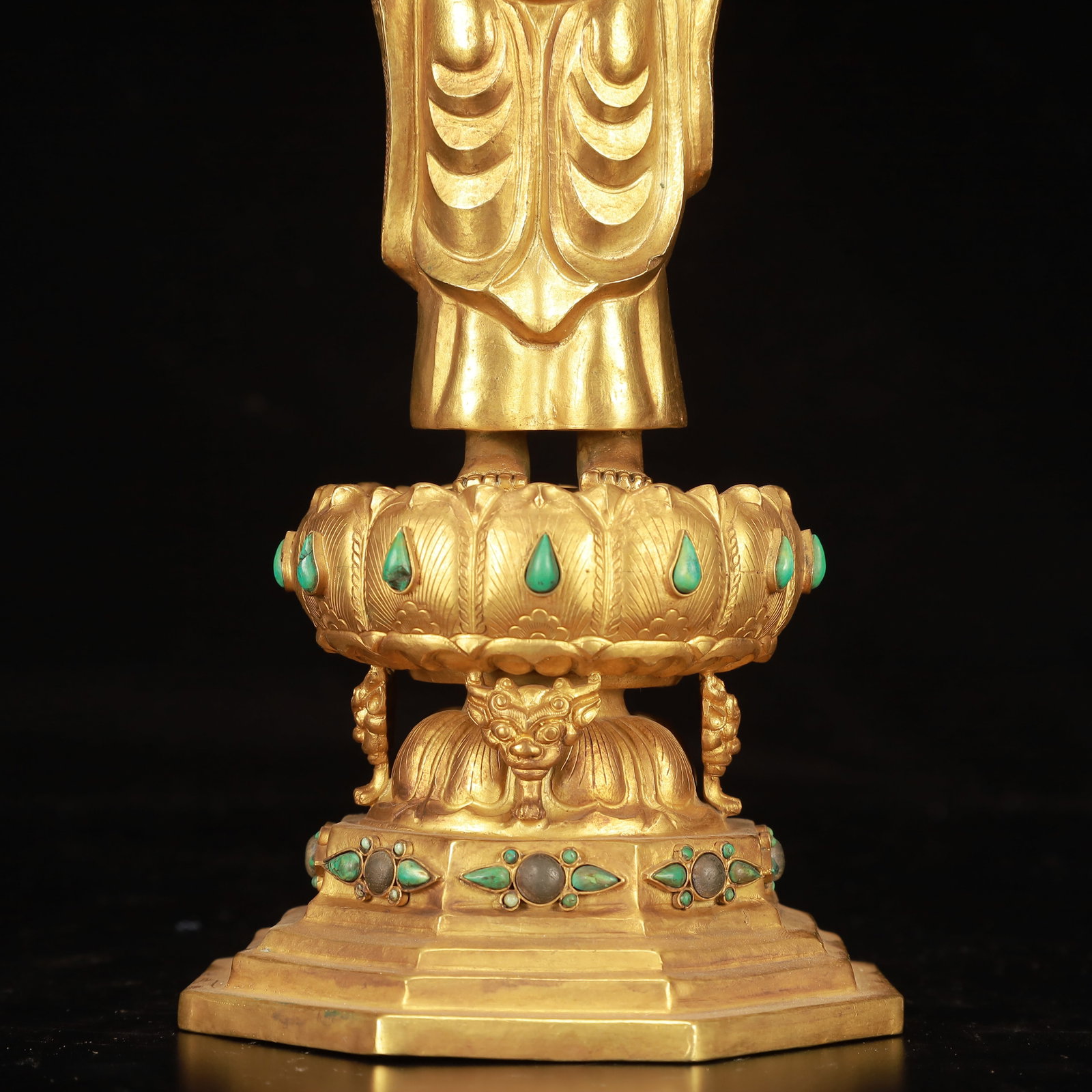 A Rare Gilt Bronze Buddha Statue,Inlaid Gems - 4