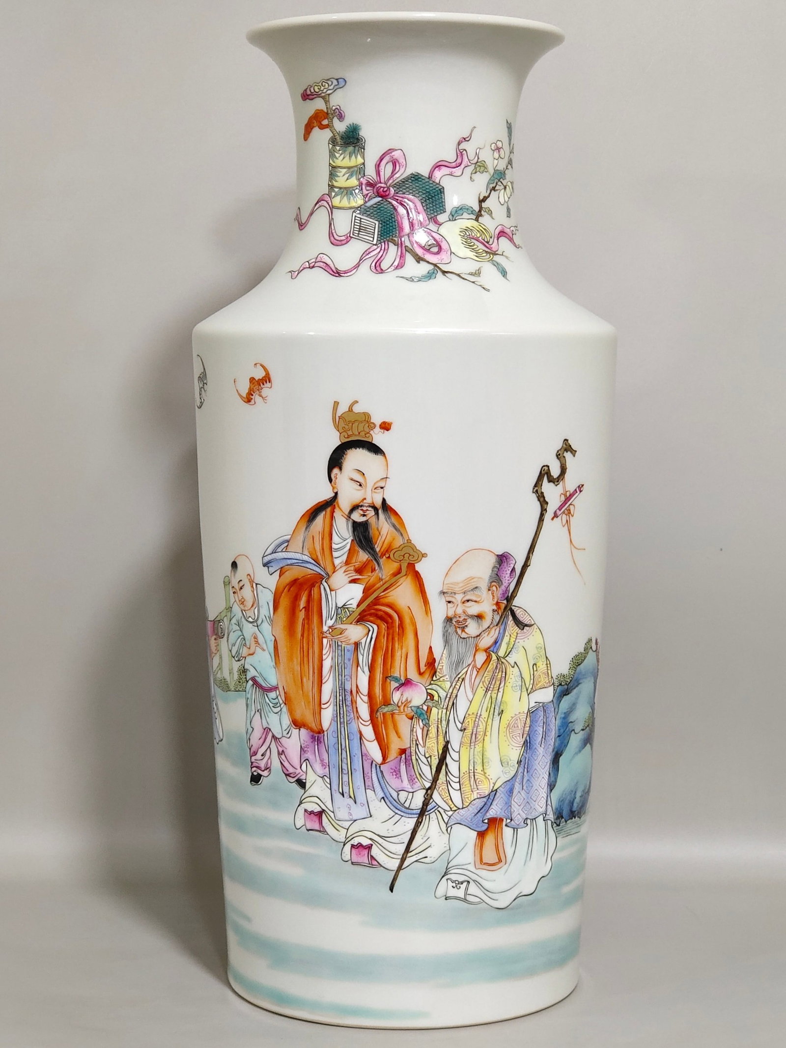 A Rare Famille-Rose Character and Story Pattern Vase: A Rare Famille-Rose Character and Story Pattern Vase,Qing Dynasty,China,Yongzheng Six-character Mark,Size:13inx5.5in 粉彩人物故事纹瓶,中国&#