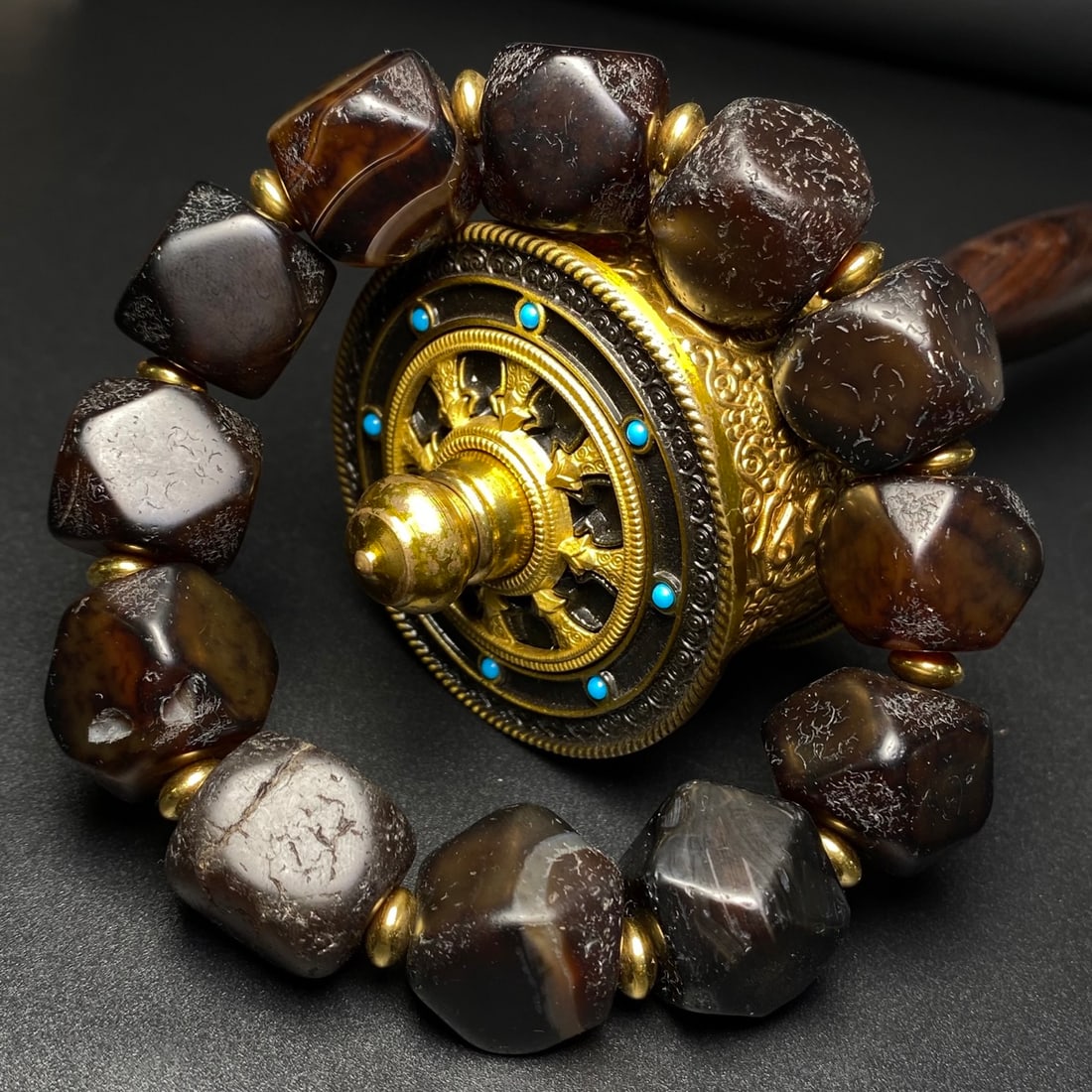 An Exquisite Agate Bracelets - 6