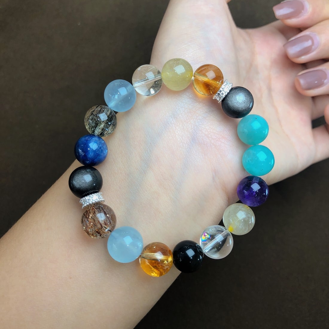 An Exquisite Crystal Bracelets - 2