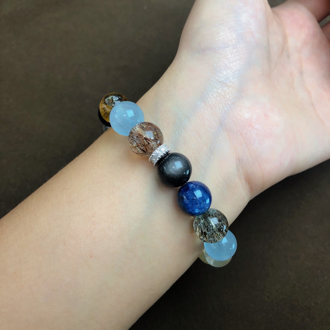An Exquisite Crystal Bracelets - 6