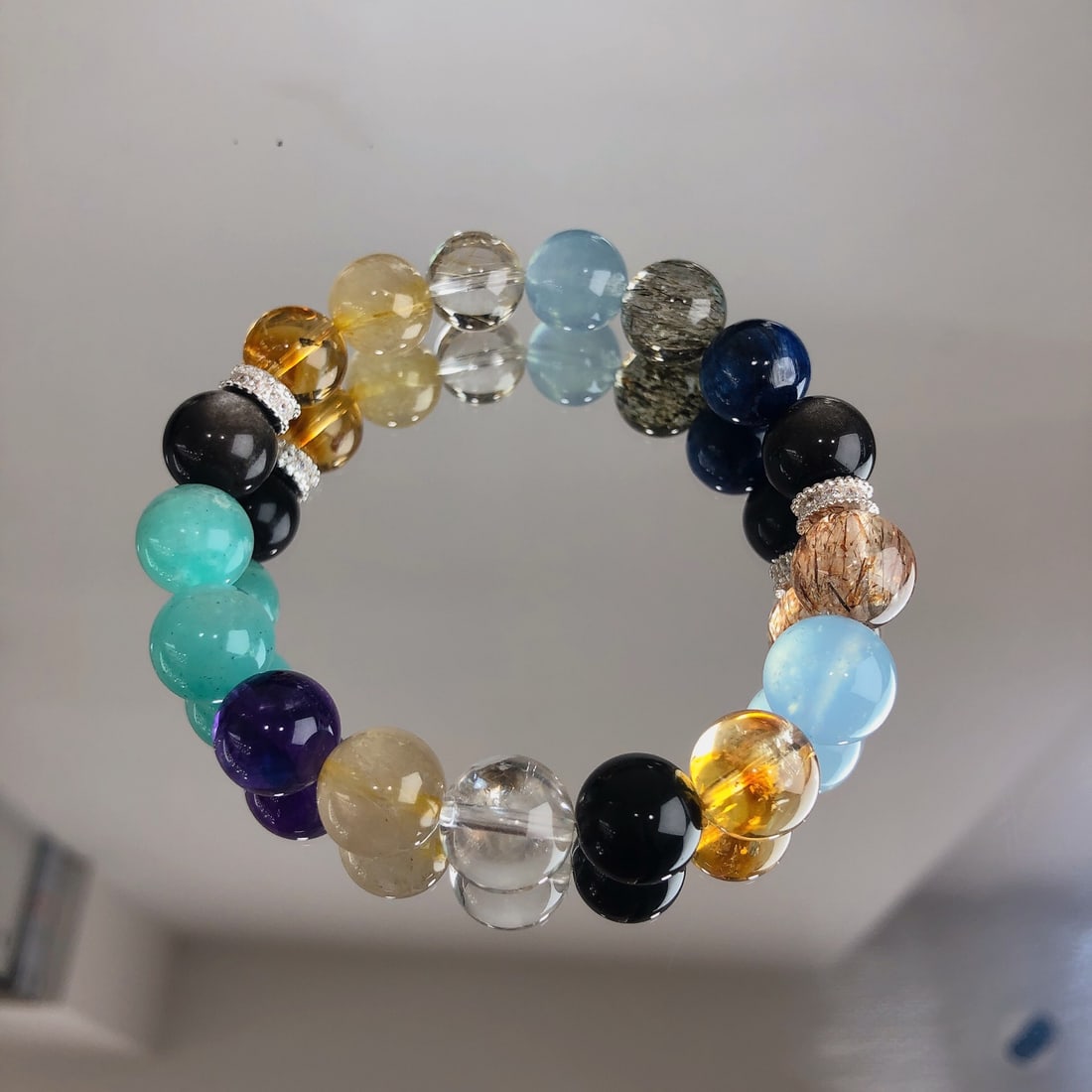 An Exquisite Crystal Bracelets - 8