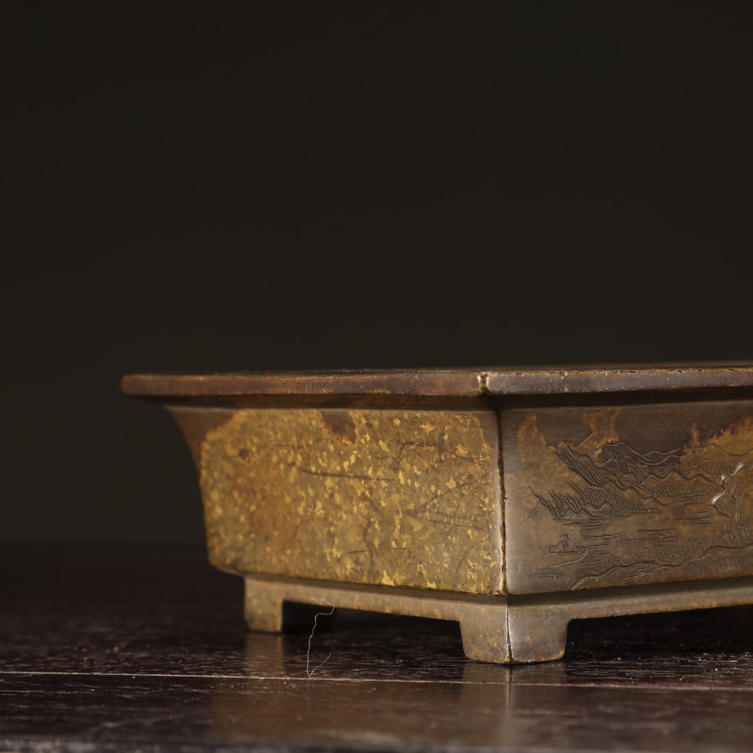 An Exquisite Bronze Landscape Pattern Censer - 5