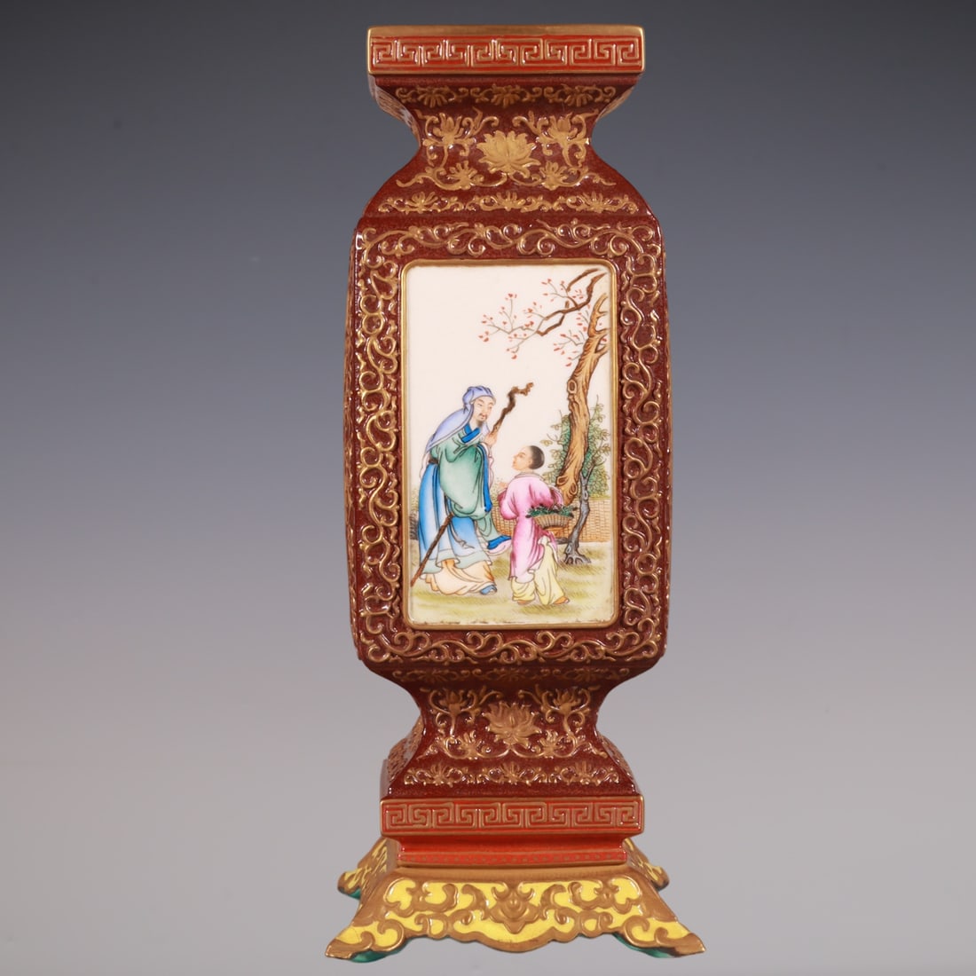 An Exquisite Enamel Painted Gold Character and Story Pattern Lotus Pattern with poem Vase: An Exquisite Enamel Painted Gold Character and Story Pattern Lotus Pattern with poem Vase Qing Dynasty, China Qianlong Six-character Mark Size:9.6inx3.3in珐琅彩酱釉৻