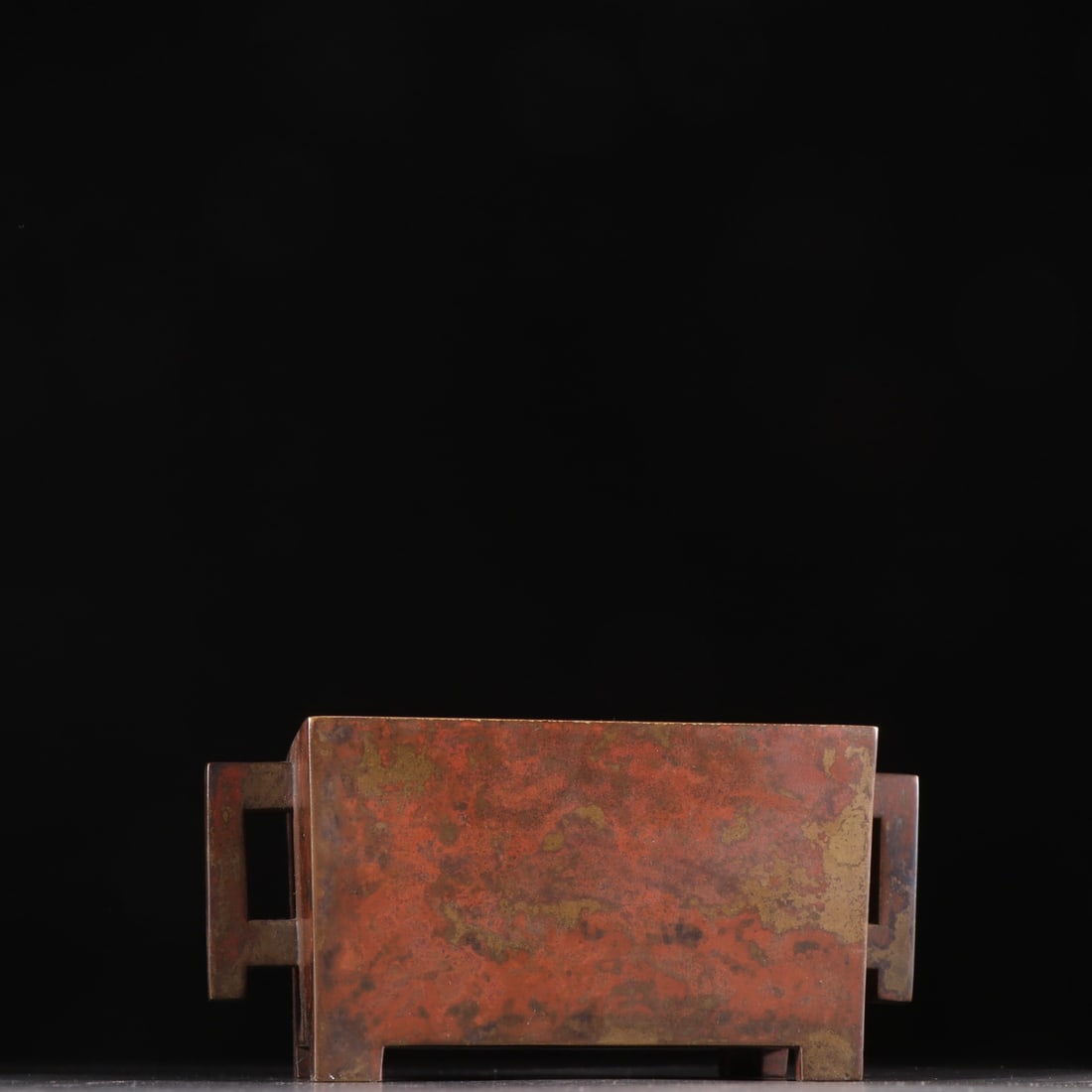 An Exquisite Bronze Double-Ears Censer: An Exquisite Bronze Double-Ears Censer Ming Dynasty, China Size:3inx6.4in Weight:1300.2g铜胎马槽炉 中国明代 Size:7.5cmx16.2cm Weight:1300.2g