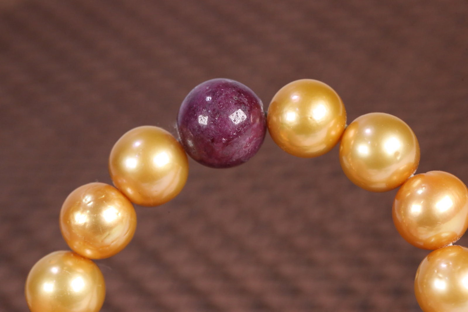 An Exquisite Pearl Bracelets - 7