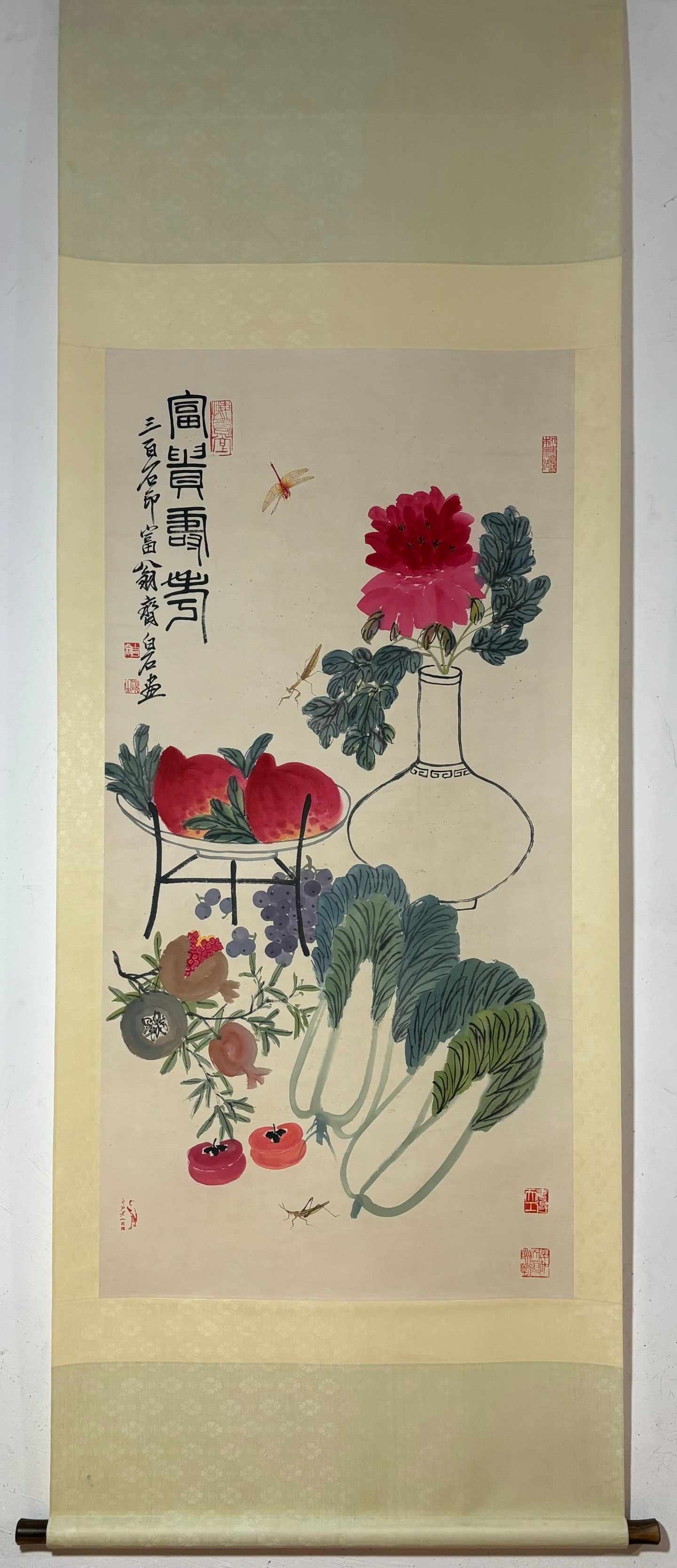 A Chinese Vertical Scroll Ink Painting of vegetables and fruits on Paper: A Chinese Vertical Scroll Ink Painting of vegetables and fruits on Paper Qi baishi Without frame Size:53.5inx26.8in齐白石虫草花卉图 纸本