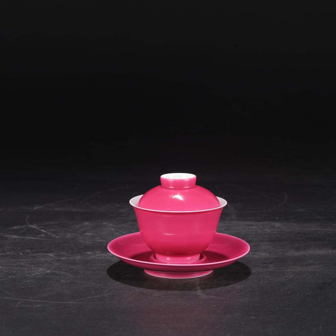 An Exquisite Ruby Red-Glazed Bowl - 2