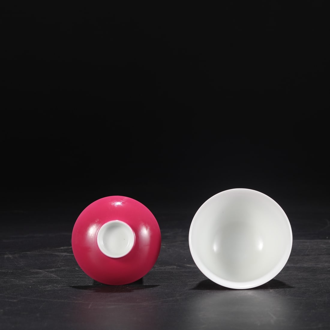 An Exquisite Ruby Red-Glazed Bowl - 7